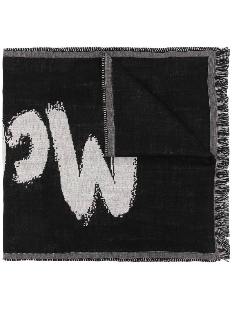 Alexander McQueen oversize McQueen graffiti scarf - Black von Alexander McQueen