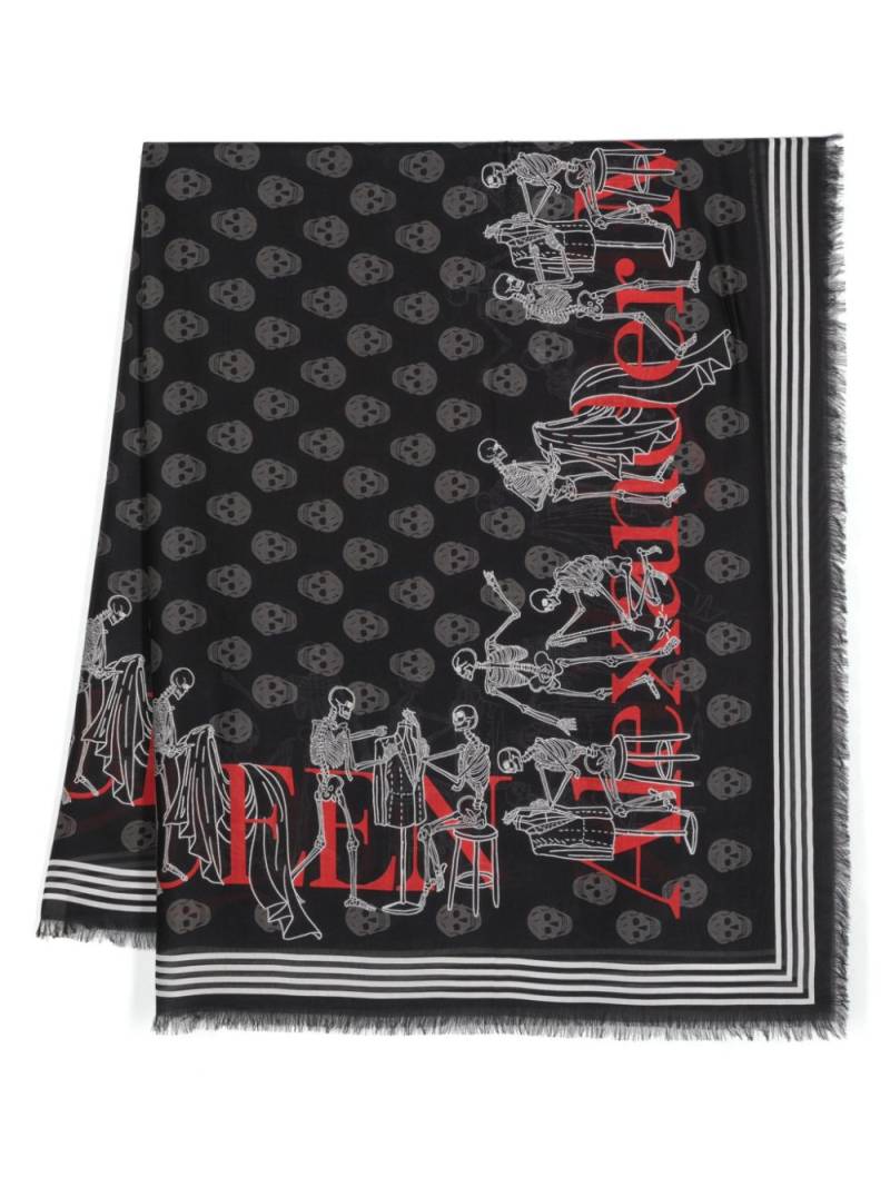 Alexander McQueen skull-print fringed scarf - Black von Alexander McQueen