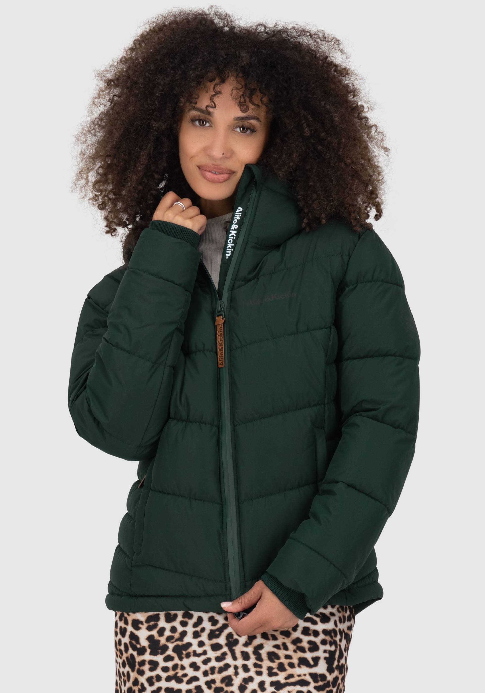 Alife & Kickin Steppjacke »JUANAAK A«, mit Kapuze, Pufferjacke mit ultraleichter Wattierung und hoher Wärmeleistung Alife & Kickin Steppjacke »JUANAAK A«, mit Kapuze, Pufferjacke mit ultraleichter Wattierung und hoher Wärmeleistung von Alife & Kickin