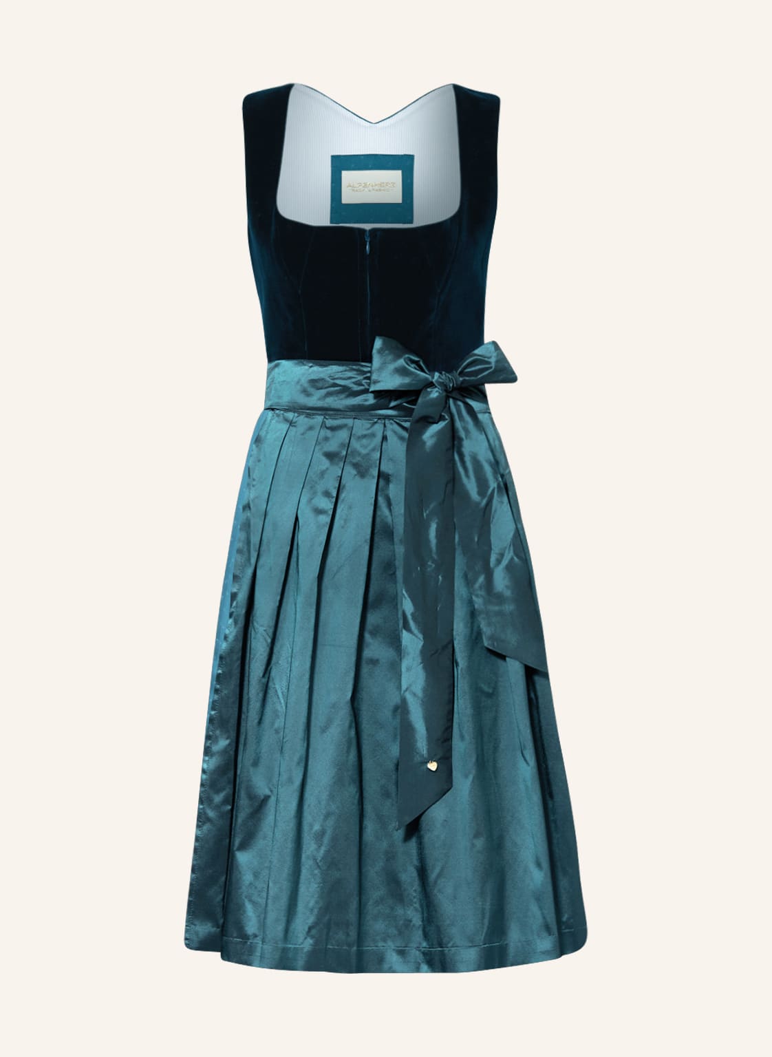 Alpenherz Dirndl Airin gruen Alpenherz Dirndl Airin gruen von AlpenHERZ