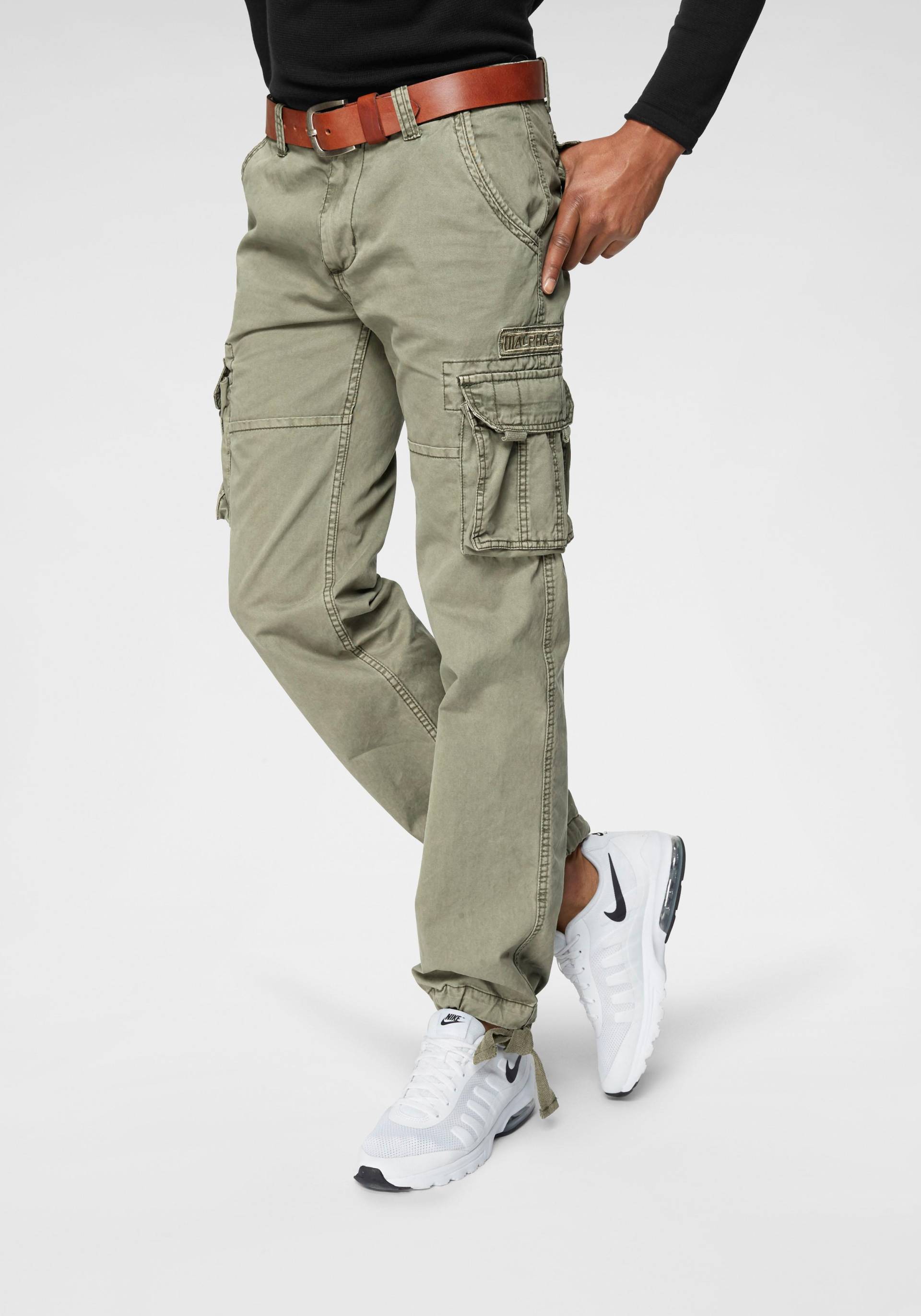 Alpha Industries Cargohose »Jet Pant«, mit seitlichen Cargotaschen und Kordelzug am Beinabschluss Alpha Industries Cargohose »Jet Pant«, mit seitlichen Cargotaschen und Kordelzug am Beinabschluss von Alpha Industries