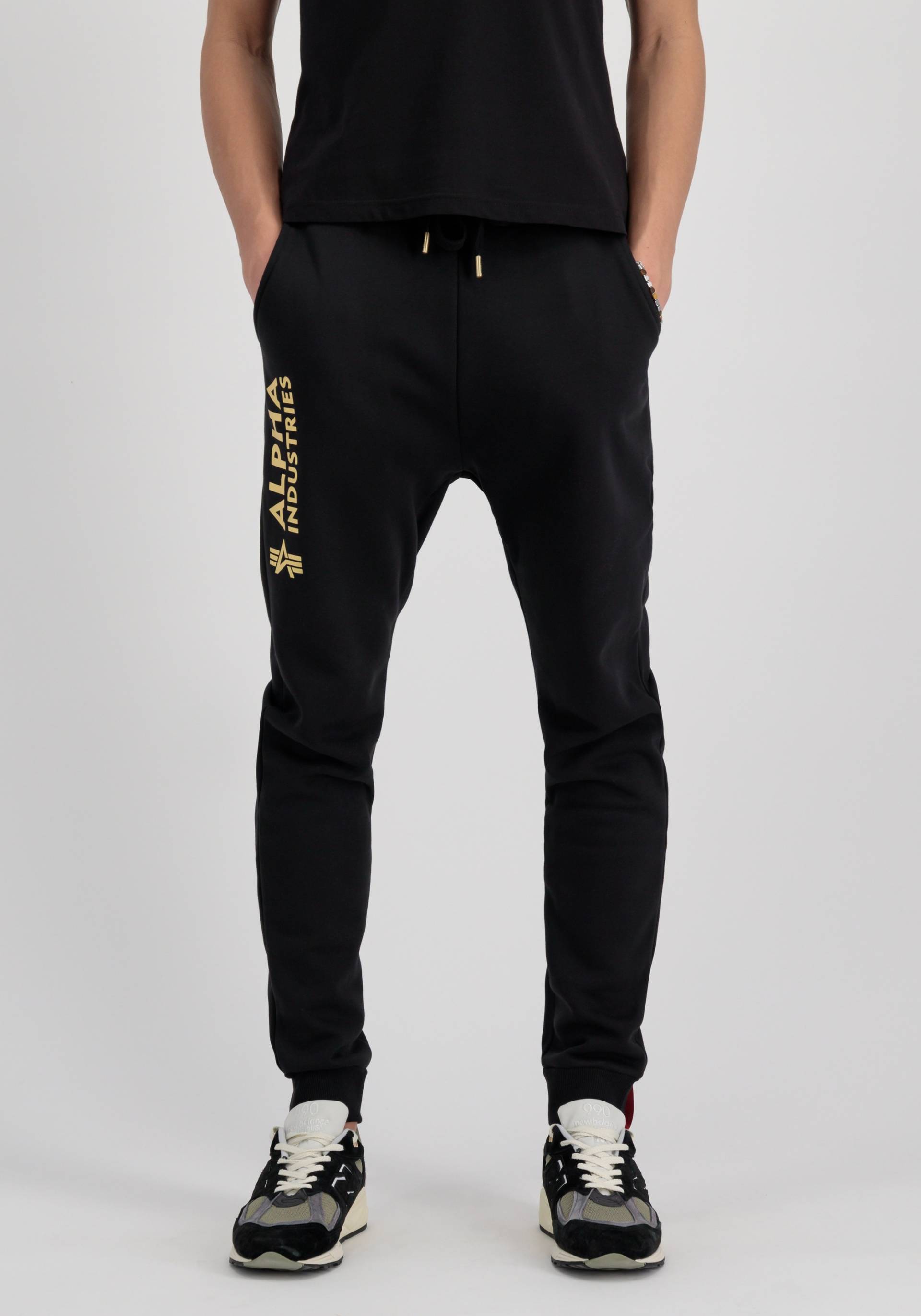 Alpha Industries Jogginghose »Alpha Industries Men - Jogger Basic Jogger AI Foil Print« von Alpha Industries