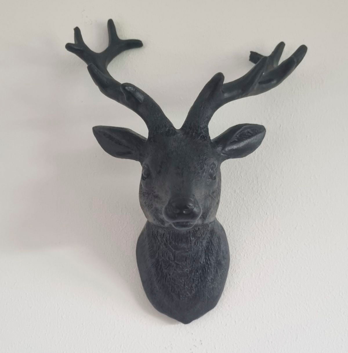 Ambiente Haus Tierfigur »Hirsch Wanddeko - schwarz (H) 22cm« von Ambiente Haus