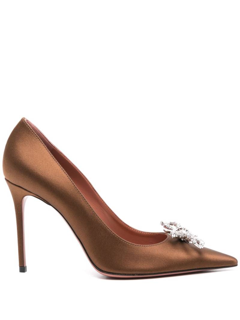 Amina Muaddi Rosie 95mm satin pumps - Brown von Amina Muaddi