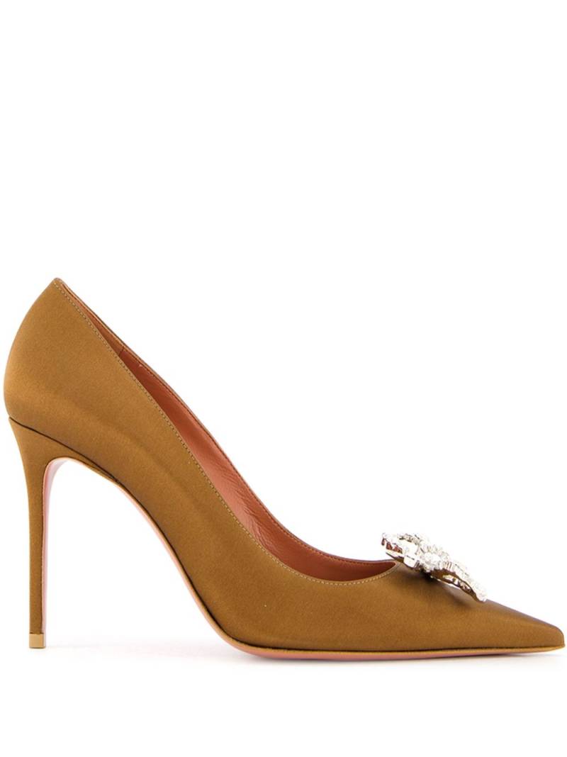 Amina Muaddi Rosie 95mm satin pumps - Brown von Amina Muaddi