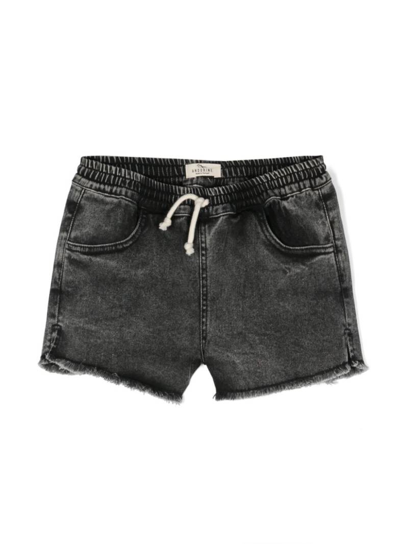 Andorine frayed-detail denim shorts - Black von Andorine