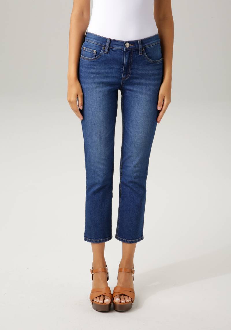 Aniston CASUAL Bootcut-Jeans, in trendiger 7/8-Länge von Aniston CASUAL