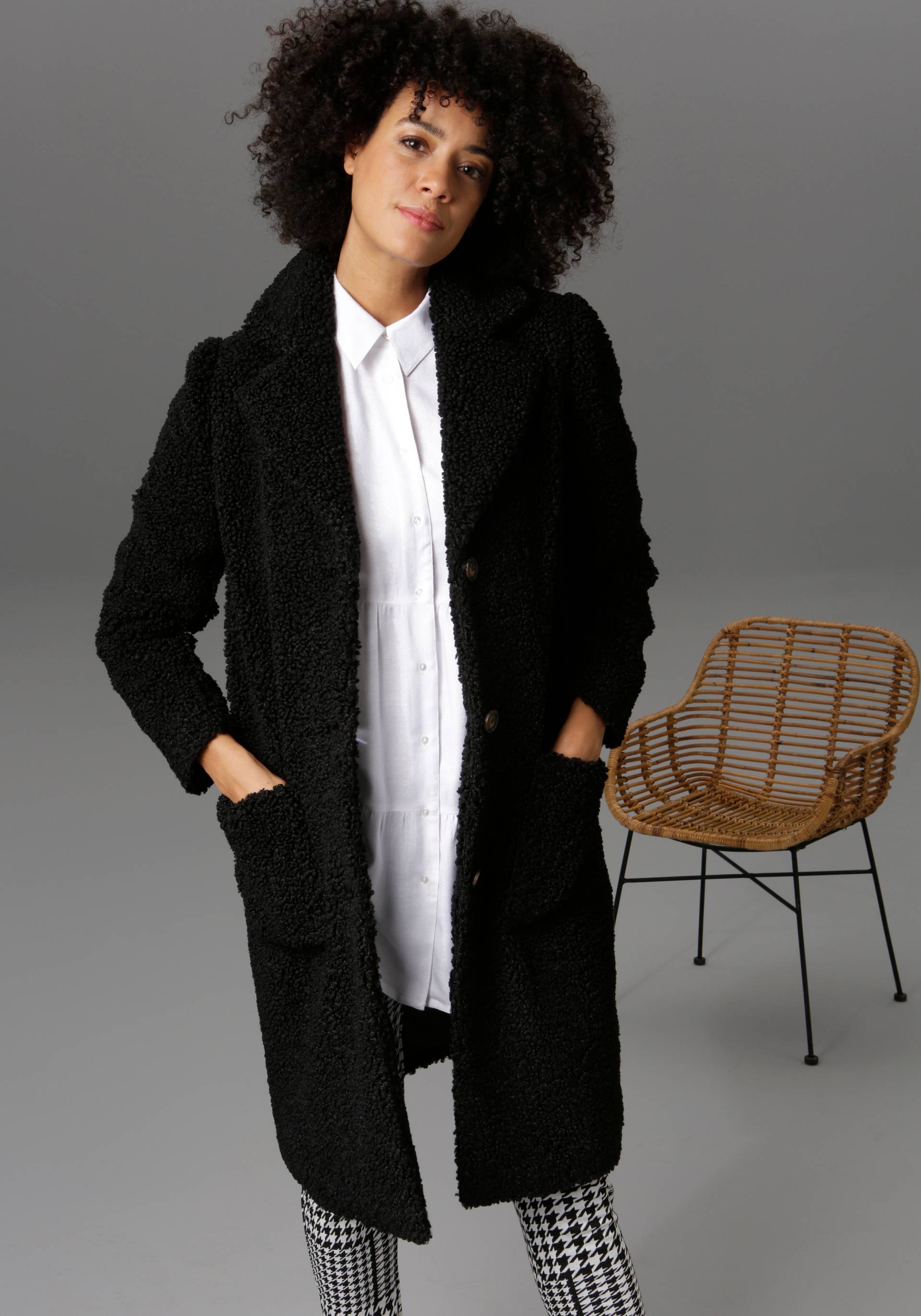Aniston CASUAL Kurzmantel, in Plüsch-Optik Aniston CASUAL Kurzmantel, in Plüsch-Optik von Aniston CASUAL