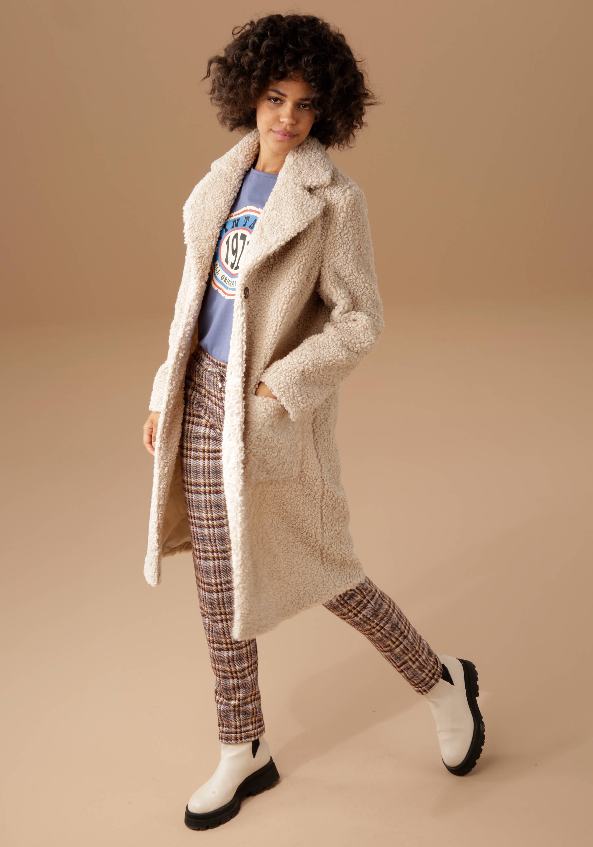 Aniston CASUAL Kurzmantel, in Plüsch-Optik Aniston CASUAL Kurzmantel, in Plüsch-Optik von Aniston CASUAL