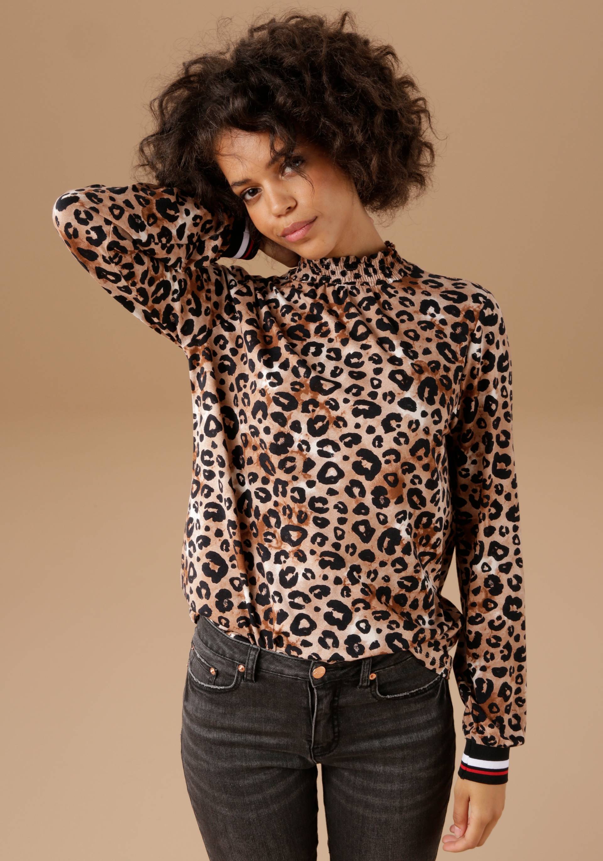 Aniston CASUAL Langarmshirt, mit trendigem Animal-Print und gestreiften Bündchen von Aniston CASUAL