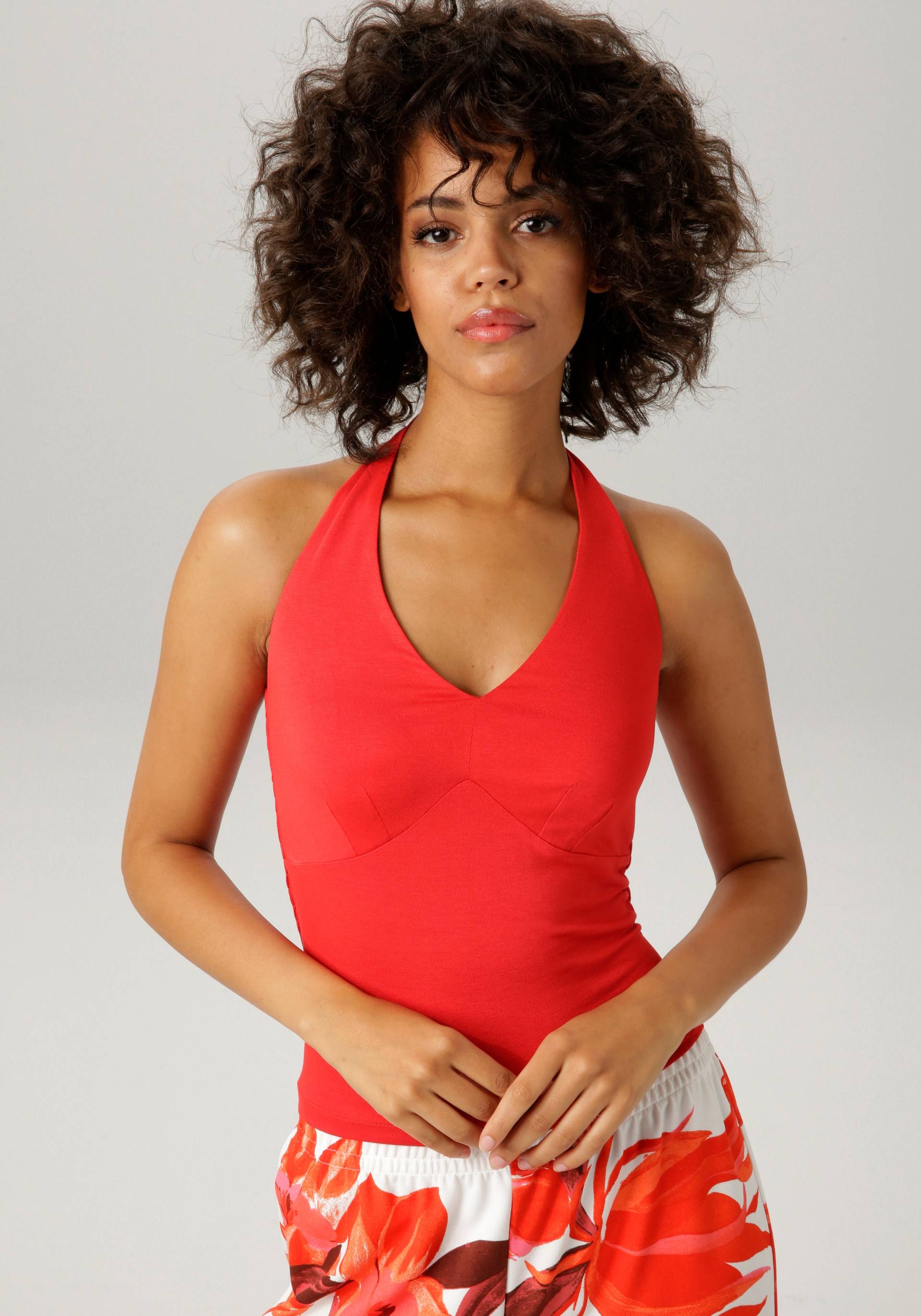 Aniston CASUAL Neckholdertop, mit Trägern zum Knoten Aniston CASUAL Neckholdertop, mit Trägern zum Knoten von Aniston CASUAL