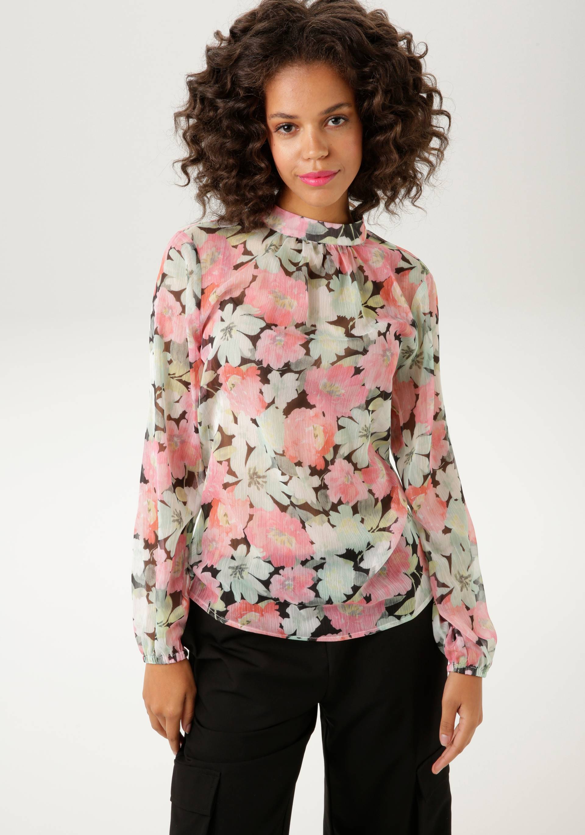 Aniston CASUAL Schlupfbluse, mit romantischen Blüten bedruckt Aniston CASUAL Schlupfbluse, mit romantischen Blüten bedruckt von Aniston CASUAL