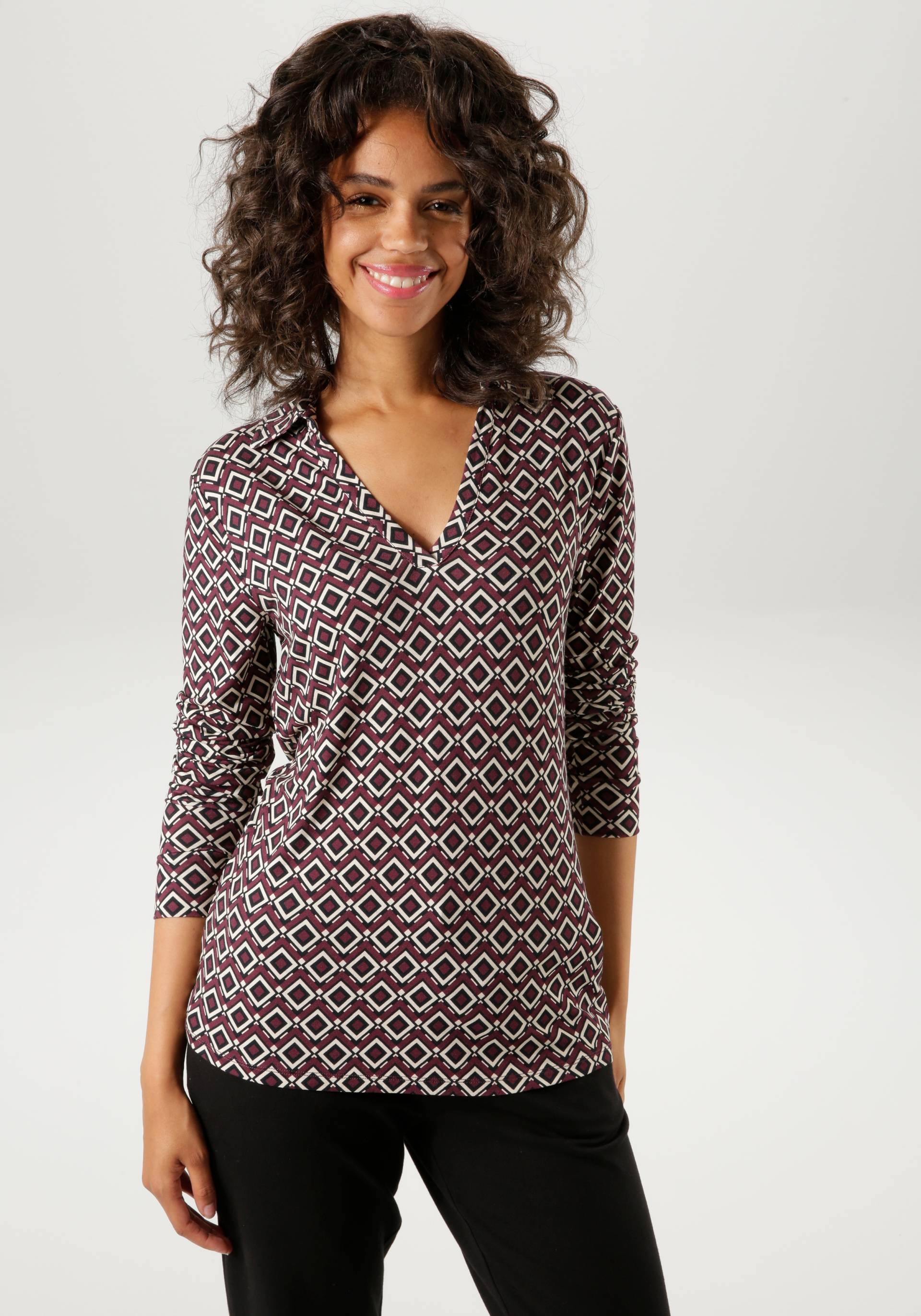 Aniston CASUAL Shirtbluse, mit trendfarbenem Retro-Muster von Aniston CASUAL