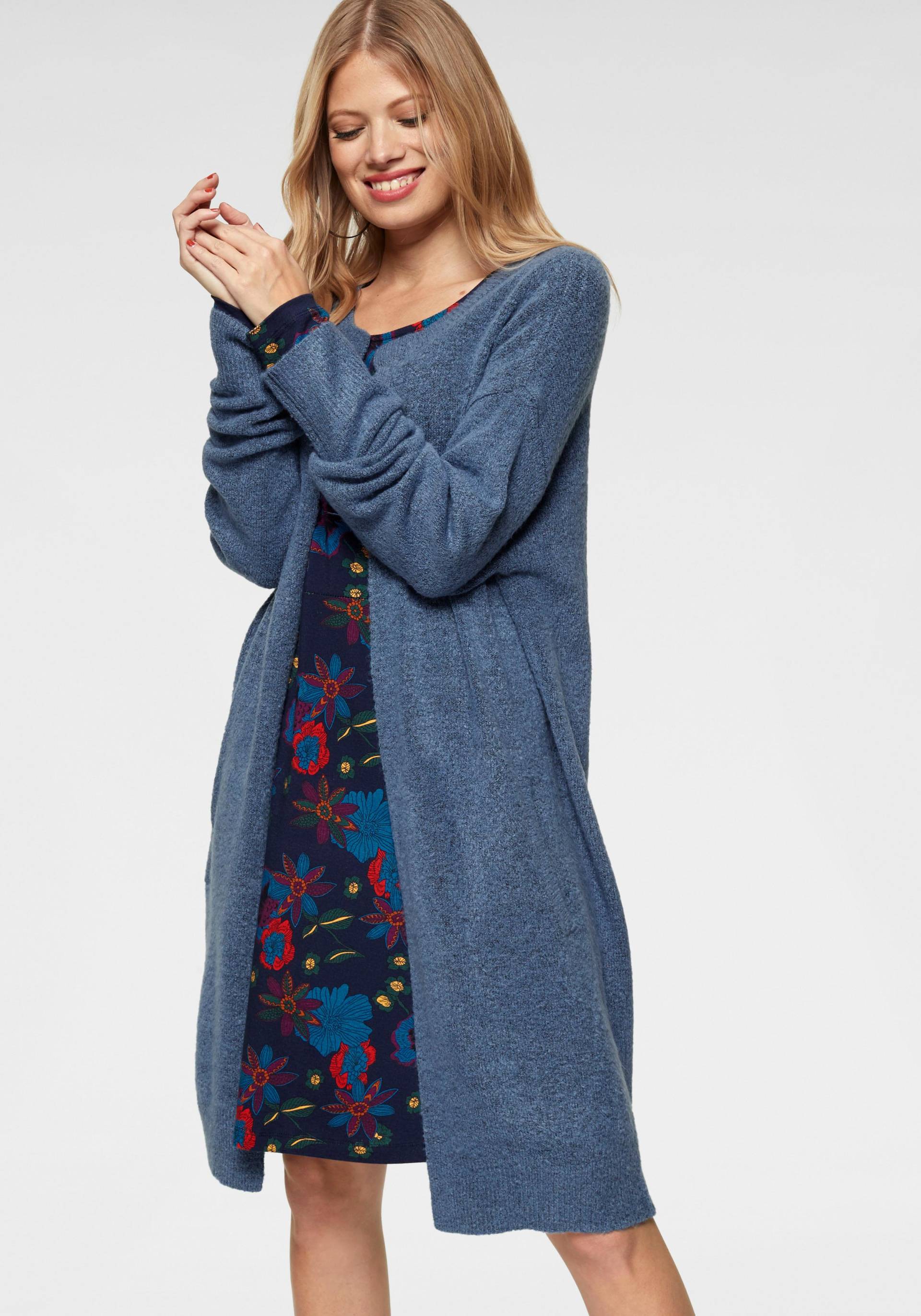 Aniston CASUAL Strickjacke, im Oversize Look von Aniston CASUAL