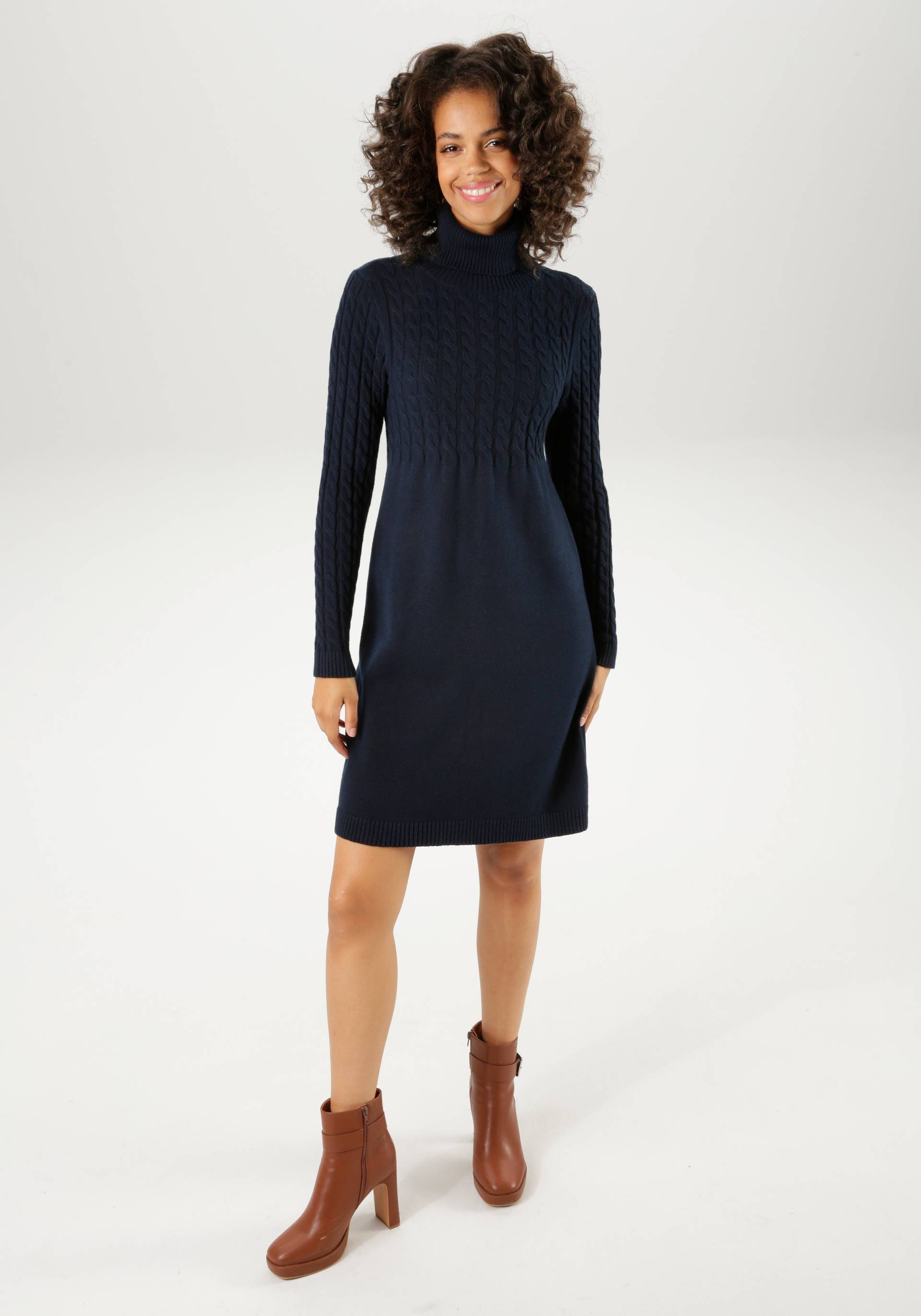 Aniston CASUAL Strickkleid, mit Zopfmuster im Oberteil und den langen Ärmeln Aniston CASUAL Strickkleid, mit Zopfmuster im Oberteil und den langen Ärmeln von Aniston CASUAL