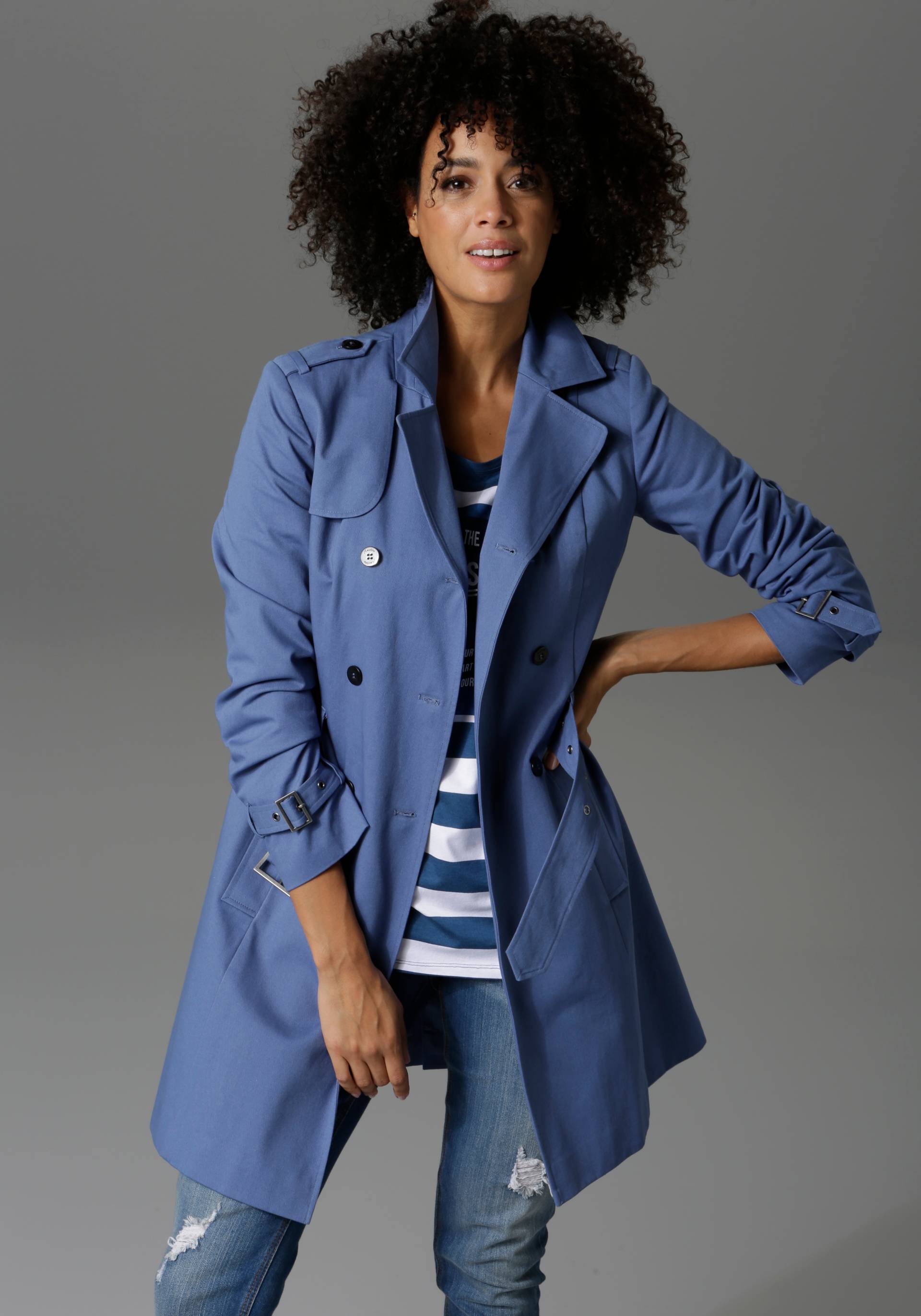 Aniston CASUAL Trenchcoat, mit Gürtel zum Regulieren Aniston CASUAL Trenchcoat, mit Gürtel zum Regulieren von Aniston CASUAL
