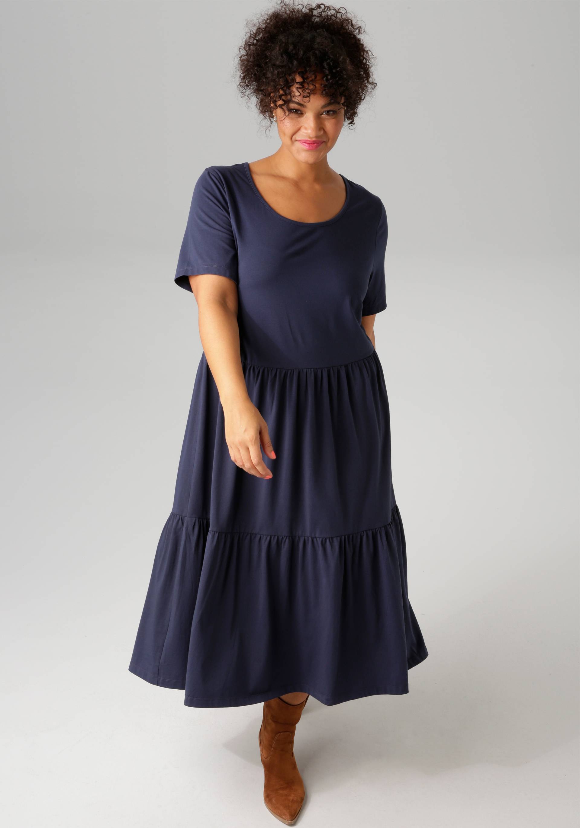 Aniston PLUS Sommerkleid, aus elastischer Jersey-Qualität- NEUE KOLLEKTION von Aniston PLUS