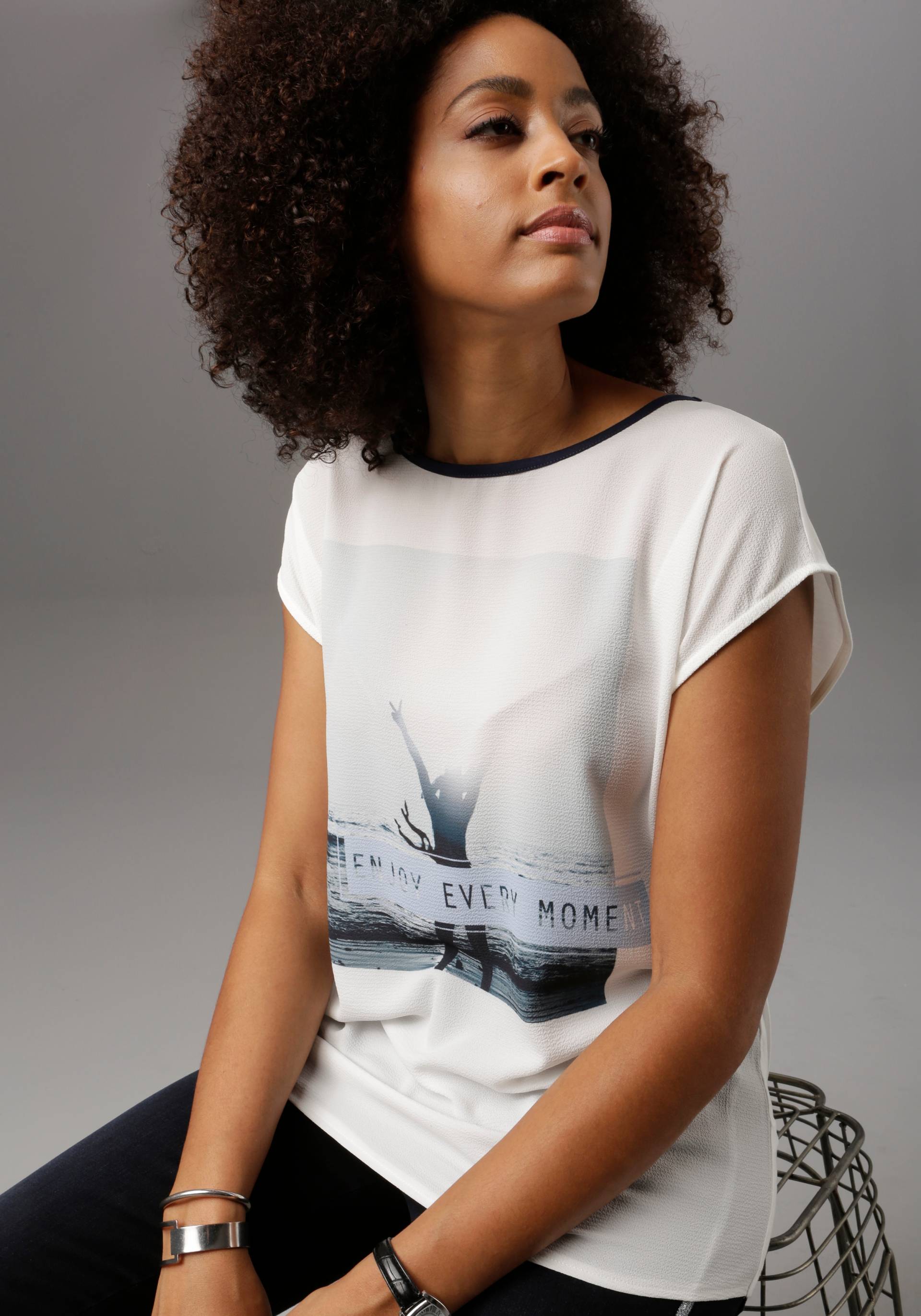 Aniston SELECTED Blusenshirt, im Materialmix Aniston SELECTED Blusenshirt, im Materialmix von Aniston SELECTED