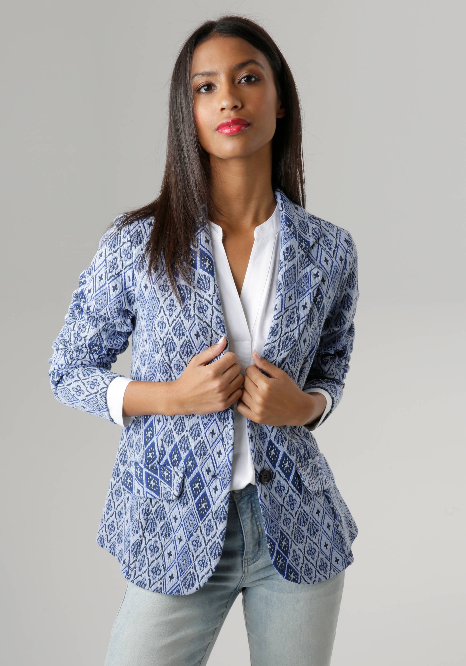 Aniston SELECTED Kurzblazer, aus strukturiertem Jacquard von Aniston SELECTED