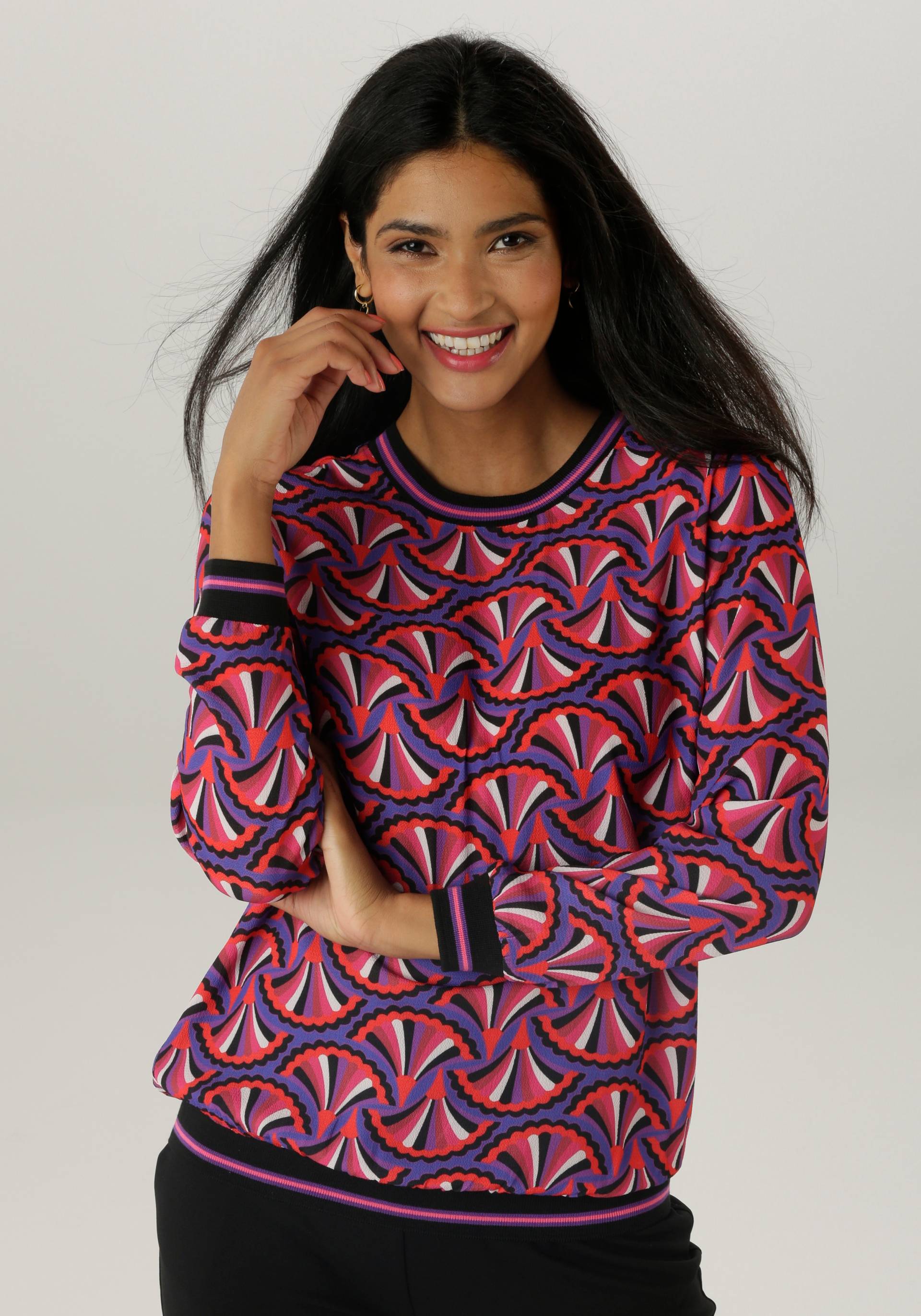 Aniston SELECTED Shirtbluse, mit sportiven Bündchen - NEUE KOLLEKTION Aniston SELECTED Shirtbluse, mit sportiven Bündchen - NEUE KOLLEKTION von Aniston SELECTED