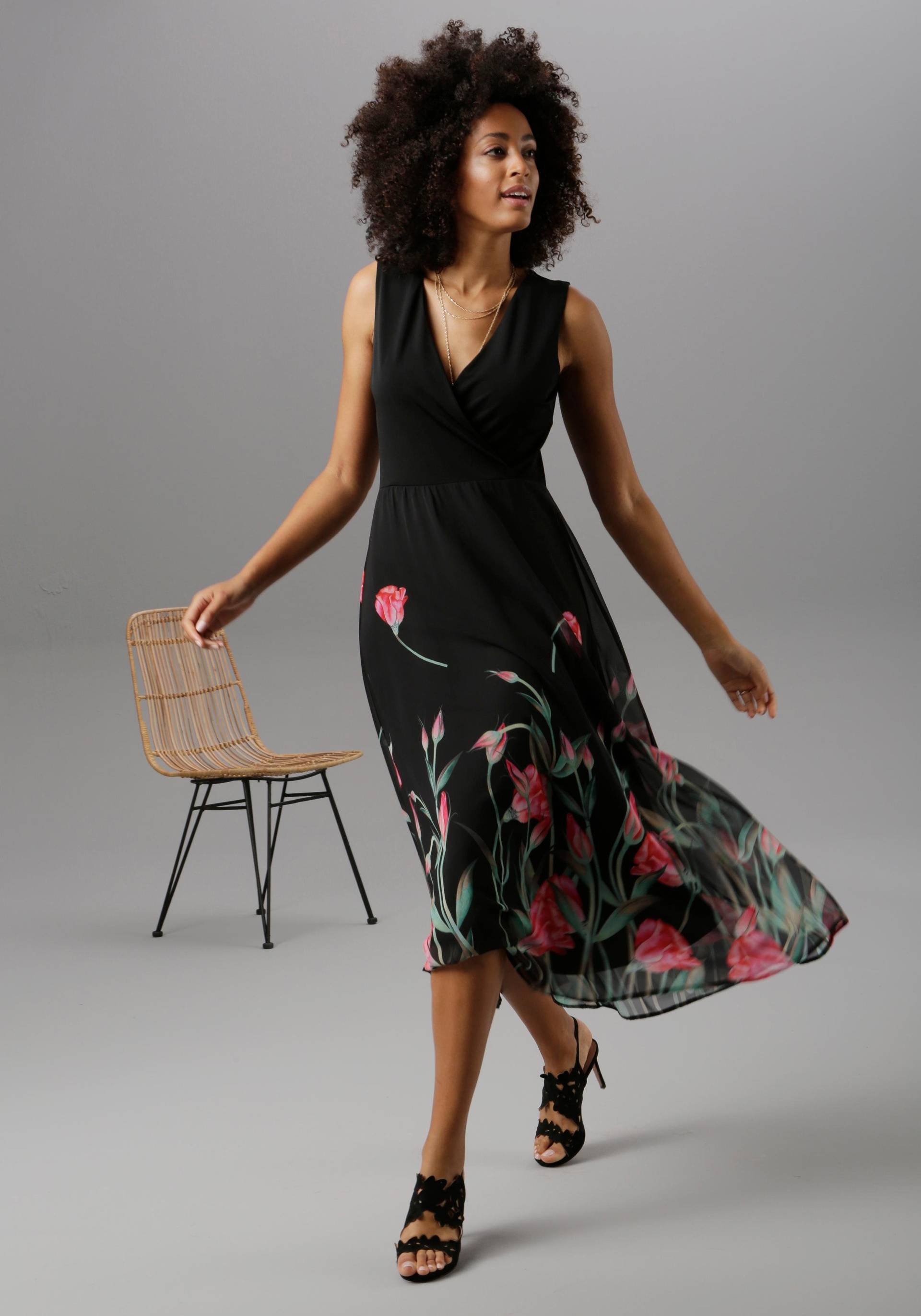 Aniston SELECTED Sommerkleid, mit floralem Druck Aniston SELECTED Sommerkleid, mit floralem Druck von Aniston SELECTED