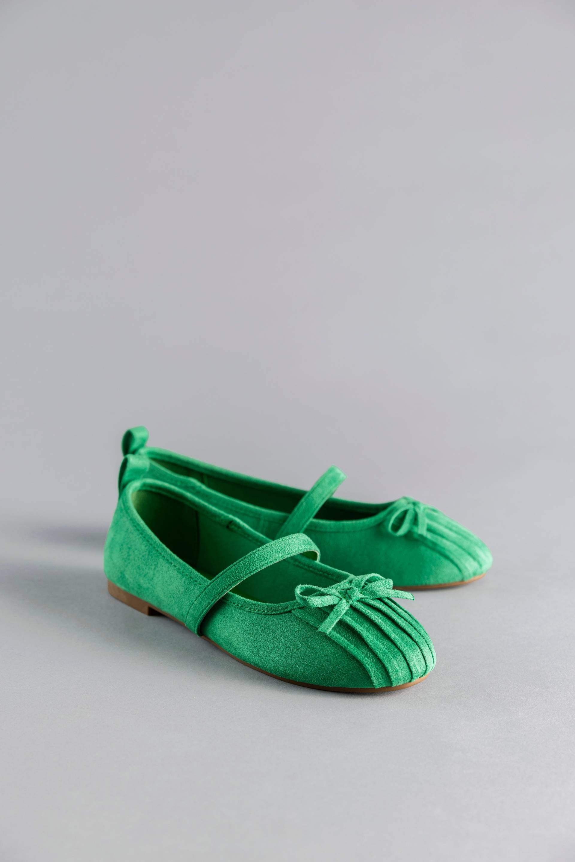Aniston SHOES Ballerina, Riemchenballerina, Schlupfschuh, Loafer, Slipper - NEUE KOLLEKTION von Aniston SHOES