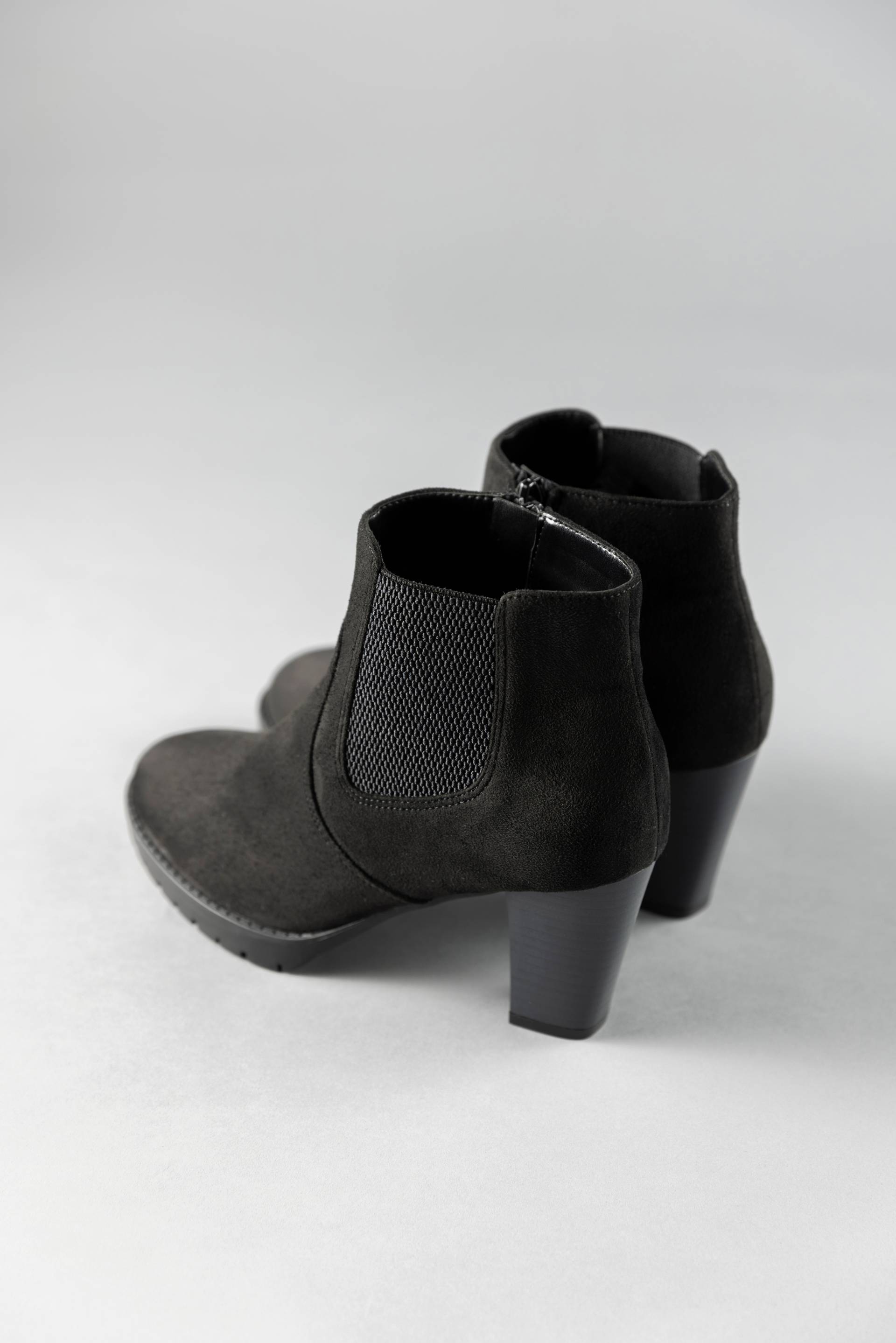 Aniston SHOES Stiefelette, Ankleboots mit seitlichem Stretcheinsatz - NEUE KOLLEKTION von Aniston SHOES