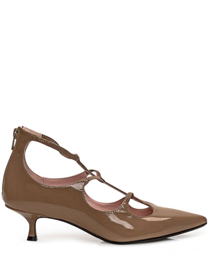 Anna F. 40mm patent-leather pumps - Brown von Anna F.