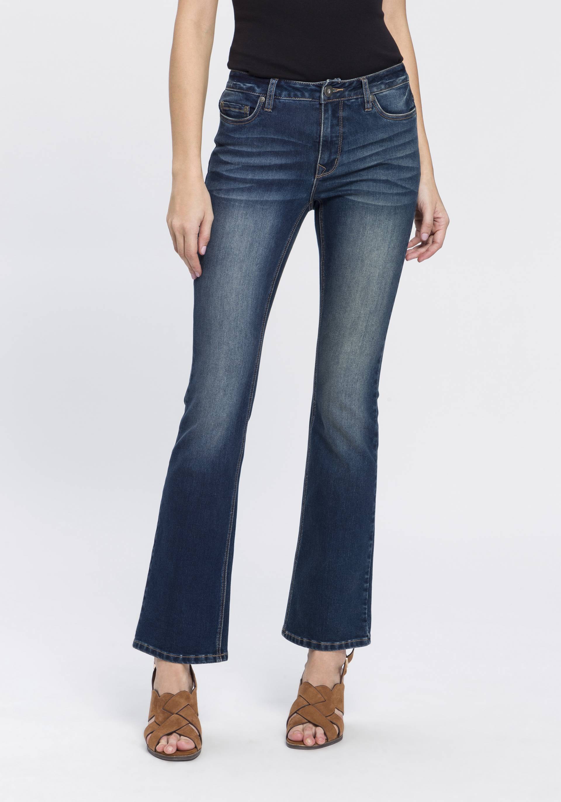 Arizona Bootcut-Jeans »Baby Bootcut«, leicht ausgestelltes Bein, hohe Leibhöhe Arizona Bootcut-Jeans »Baby Bootcut«, leicht ausgestelltes Bein, hohe Leibhöhe von Arizona