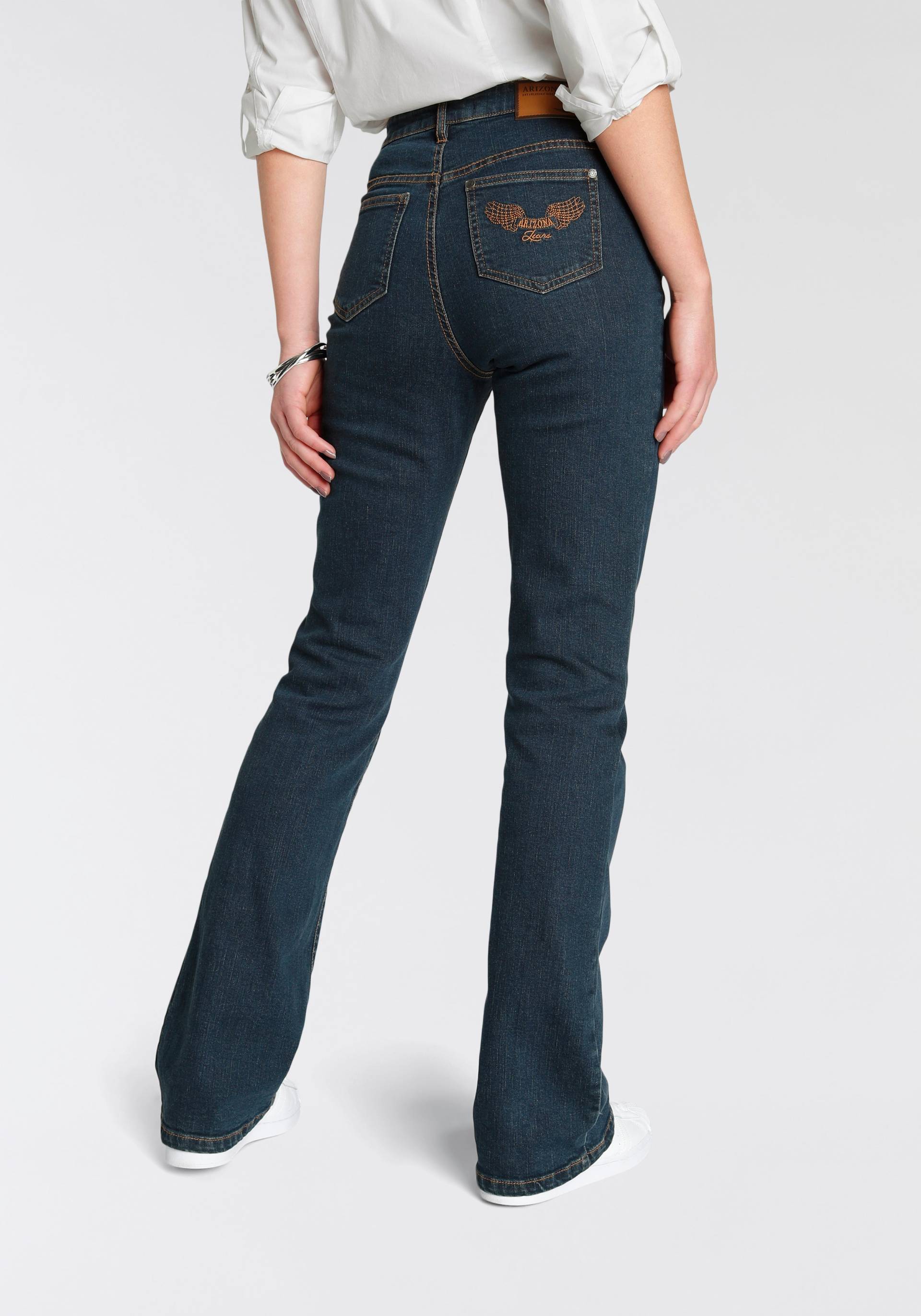 Arizona Bootcut-Jeans »Comfort-Fit«, ausgestellte Beinform, mit Eingrifftaschen, High-Waist Arizona Bootcut-Jeans »Comfort-Fit«, ausgestellte Beinform, mit Eingrifftaschen, High-Waist von Arizona