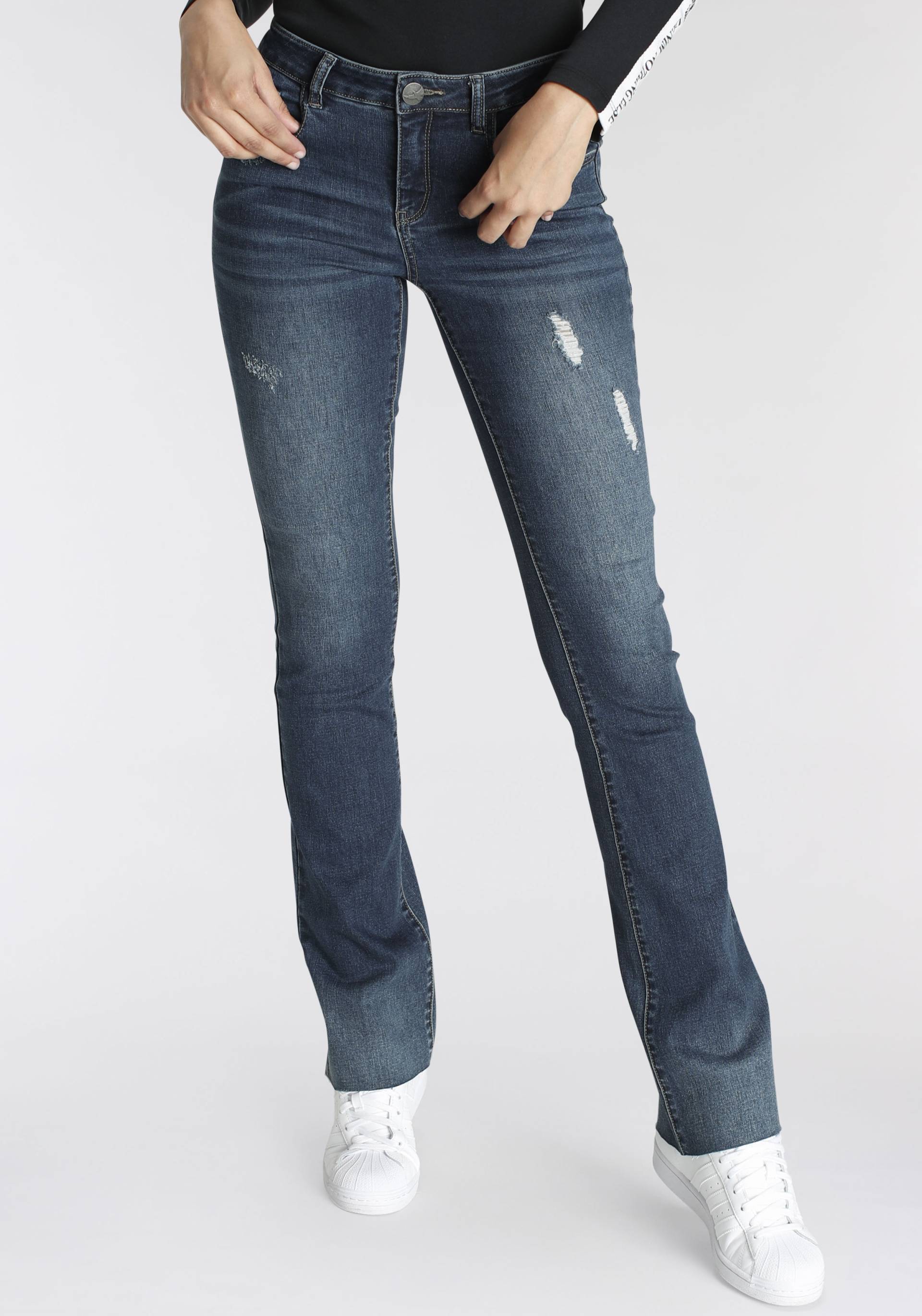 Arizona Bootcut-Jeans »Ultra-Stretch«, ausgestellte Beinform, modischer Used-Look, normale Leibhöhe von Arizona