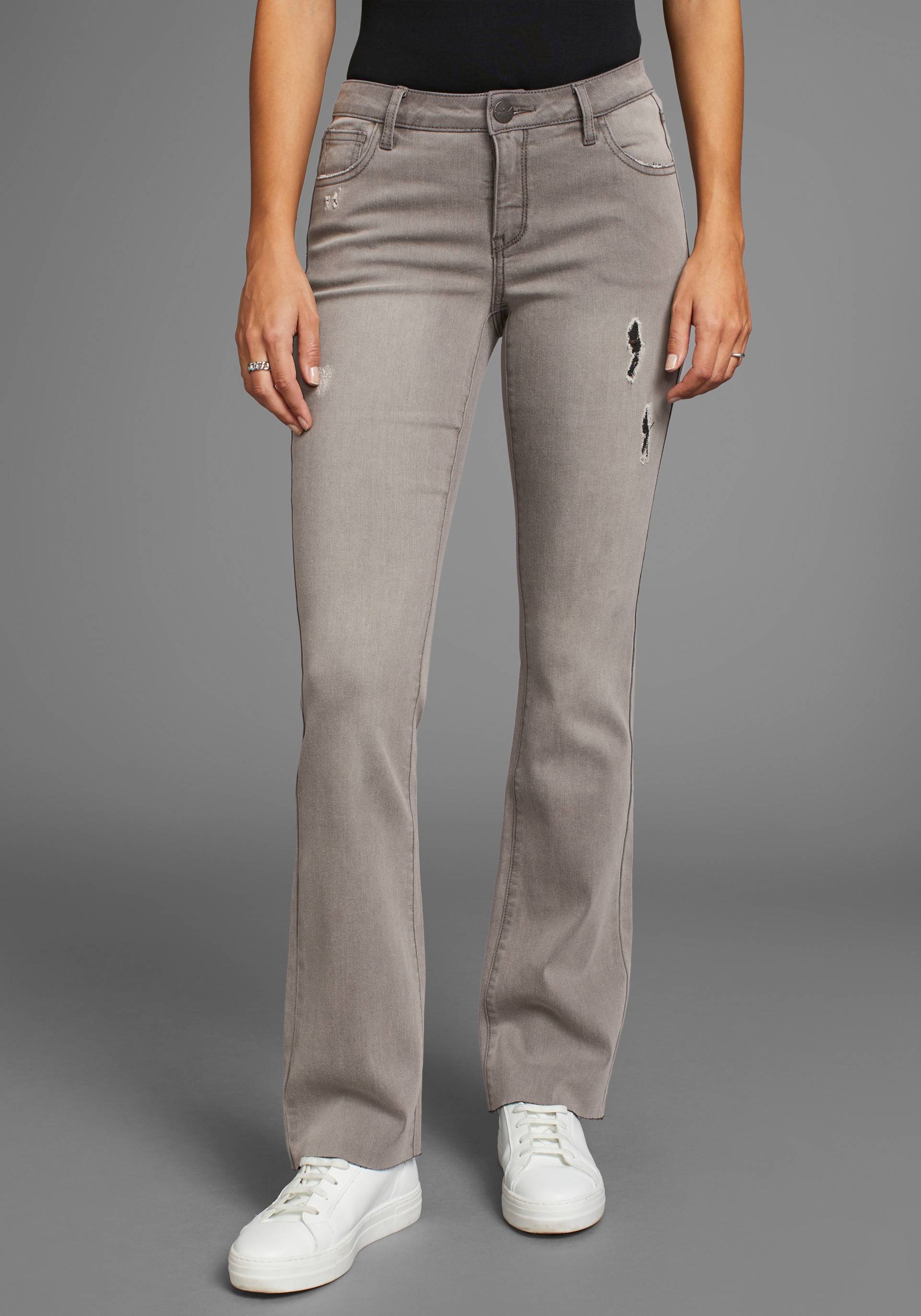 Arizona Bootcut-Jeans »Ultra-Stretch«, ausgestellte Beinform, modischer Used-Look, normale Leibhöhe Arizona Bootcut-Jeans »Ultra-Stretch«, ausgestellte Beinform, modischer Used-Look, normale Leibhöhe von Arizona