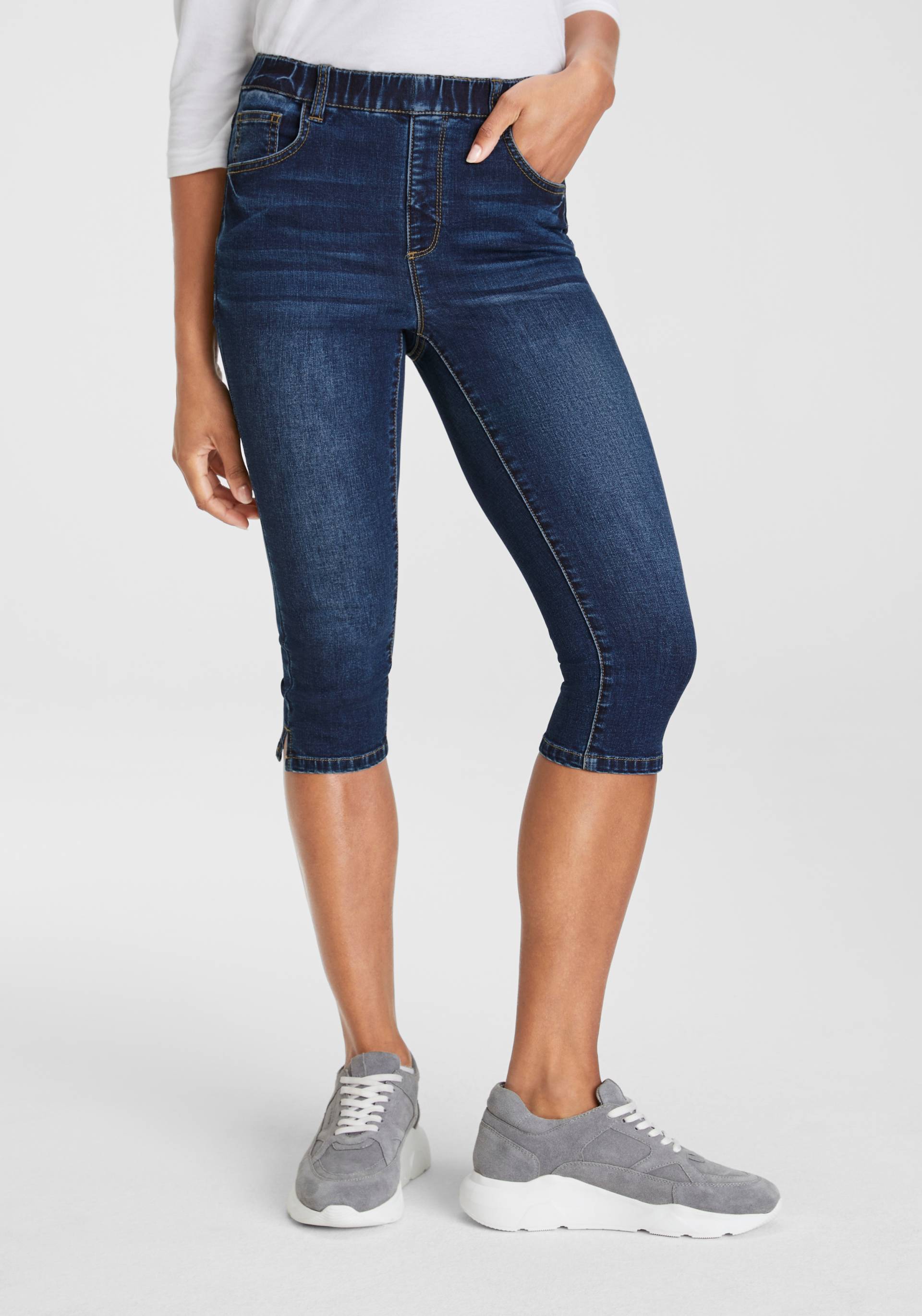 Arizona Caprijeans »Ultra-Stretch«, extra-eng geschnittene Beinform, hoher Bund, in Capri-Länge Arizona Caprijeans »Ultra-Stretch«, extra-eng geschnittene Beinform, hoher Bund, in Capri-Länge von Arizona