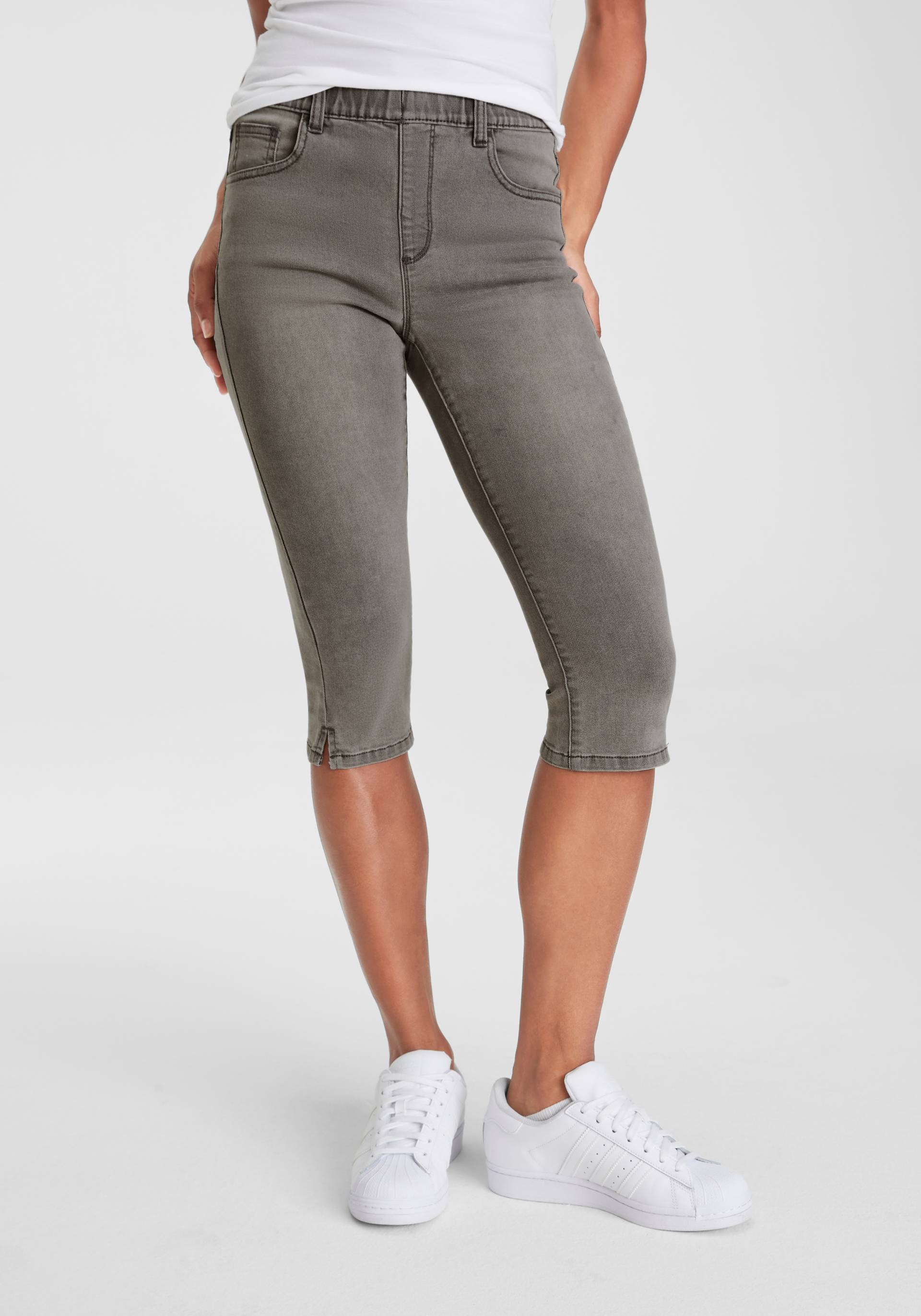 Arizona Caprijeans »Ultra-Stretch«, extra-eng geschnittene Beinform, hoher Bund, in Capri-Länge Arizona Caprijeans »Ultra-Stretch«, extra-eng geschnittene Beinform, hoher Bund, in Capri-Länge von Arizona