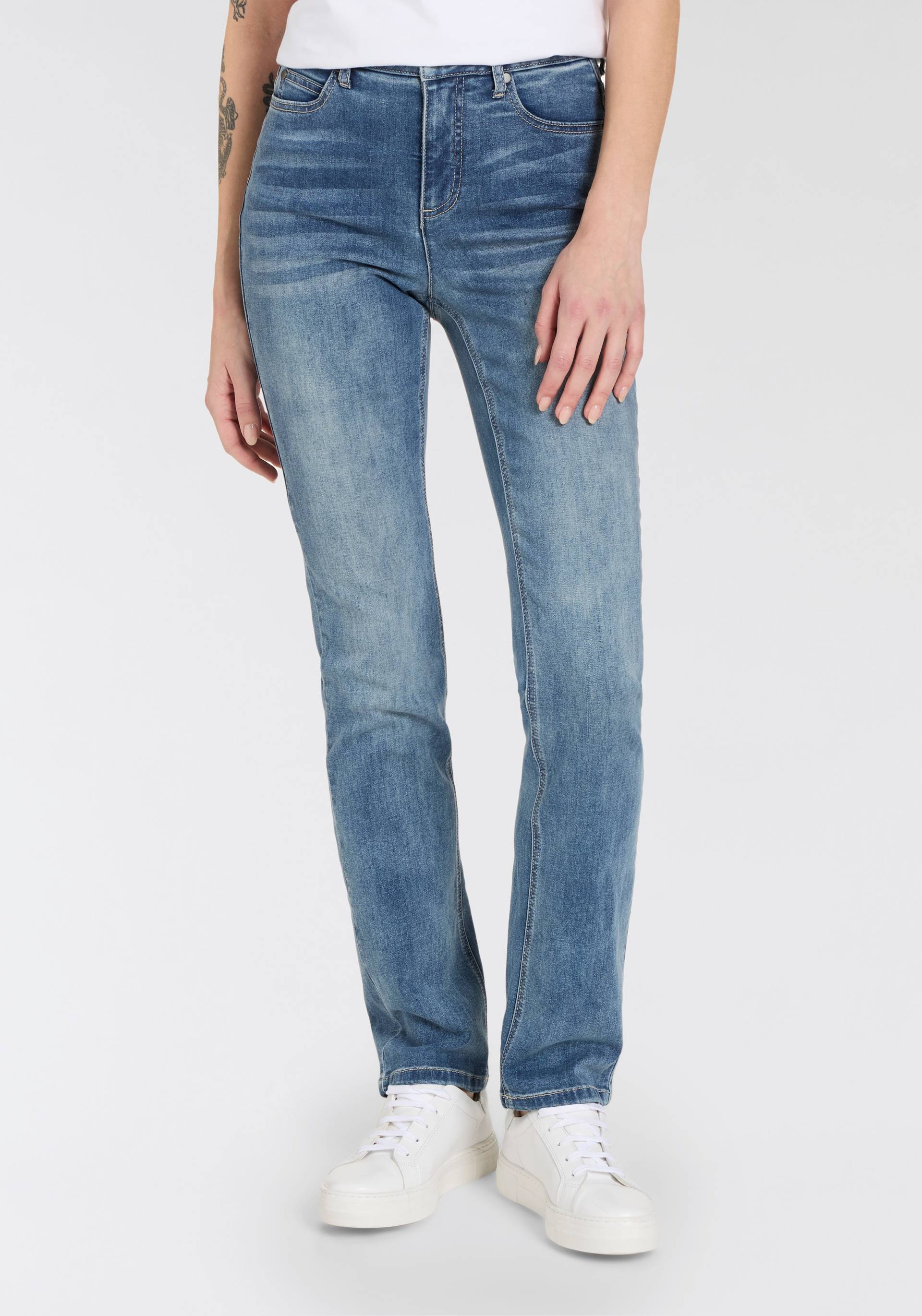 Arizona Gerade Jeans »Ultra-Stretch«, normale Passform, Comfort Fit, Used-Look-Waschung von Arizona