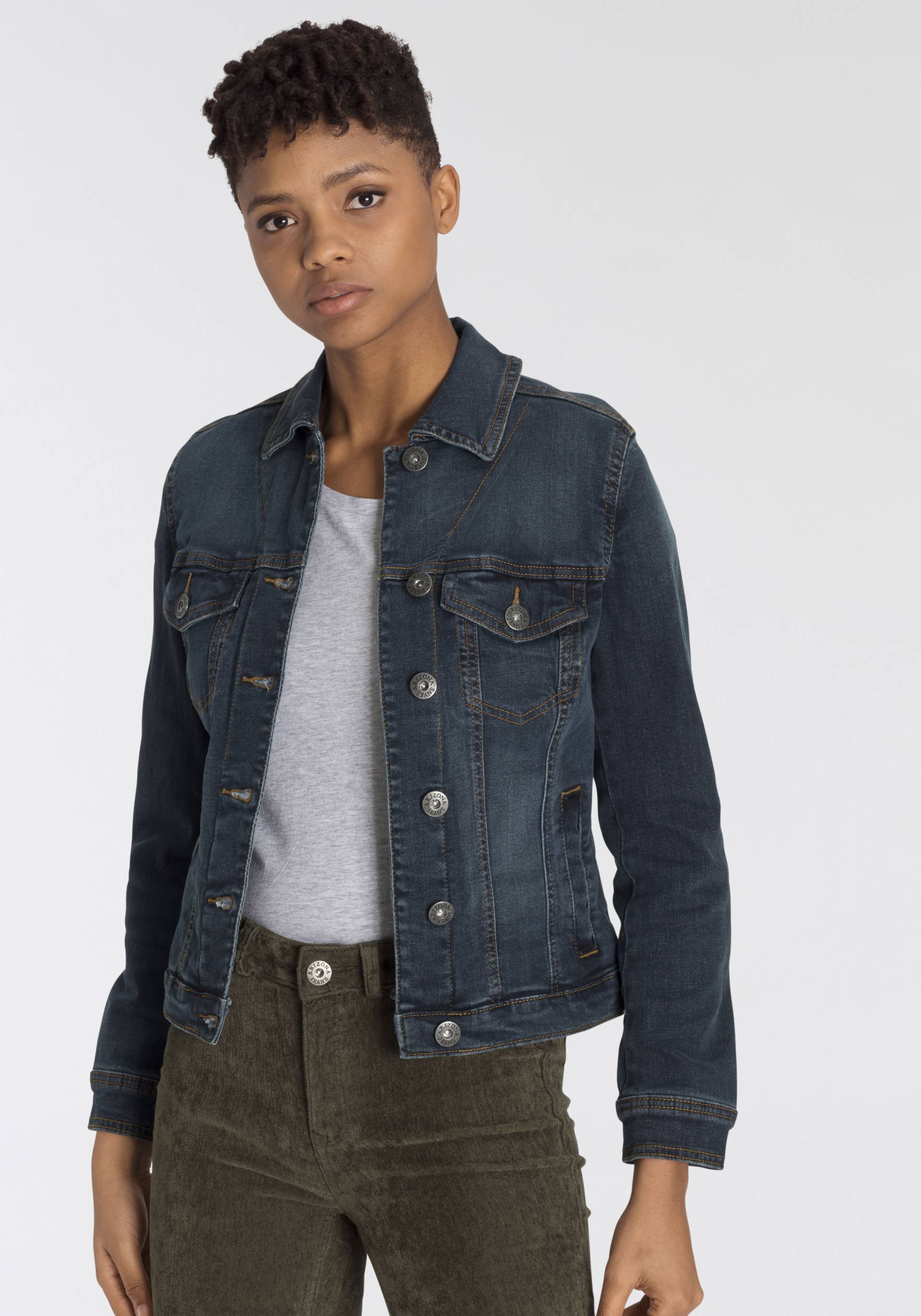 Arizona Jeansjacke, aus Baumwollmischung, figurbetont, in Stretch-Qualität Arizona Jeansjacke, aus Baumwollmischung, figurbetont, in Stretch-Qualität von Arizona