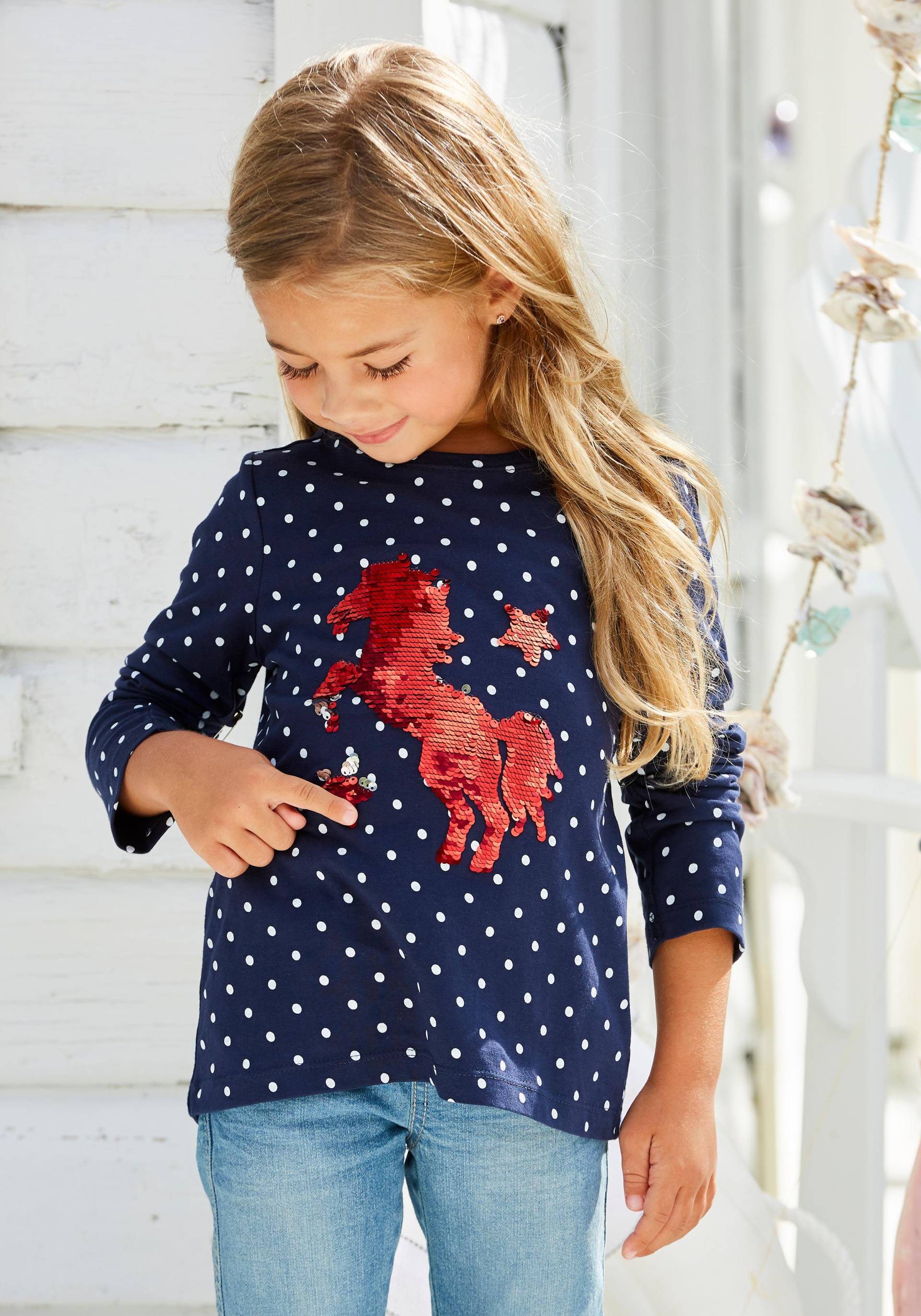 KIDSWORLD Langarmshirt »für kleine Mädchen«, mit aufwendiger Wendepailletten Applikation von KIDSWORLD