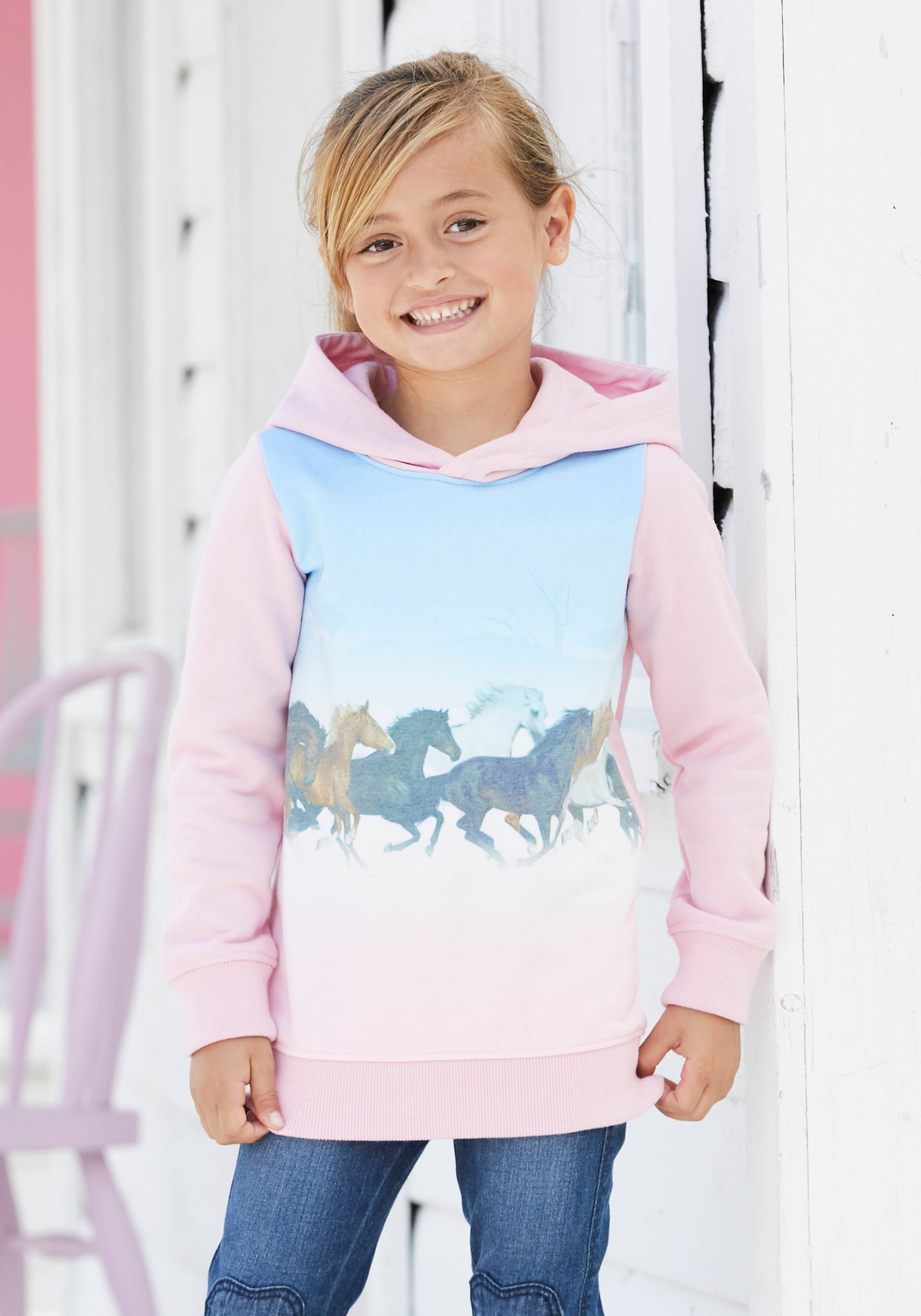 KIDSWORLD Longsweatshirt »für kleine Mädchen«, mit Pferdedruck von KIDSWORLD