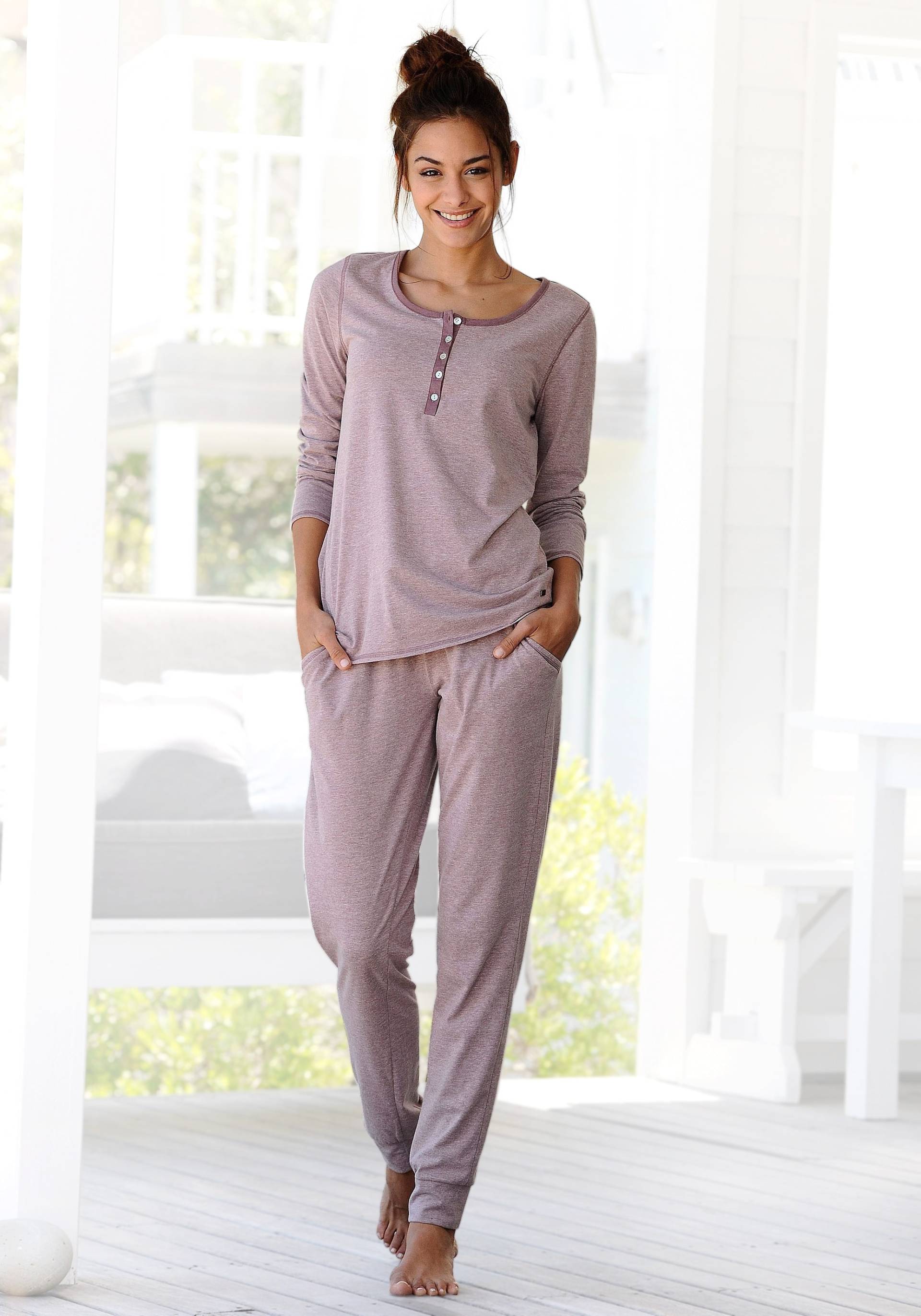 Arizona Pyjama, (2 tlg.), in melierter Qualität mit Knopfleiste von Arizona
