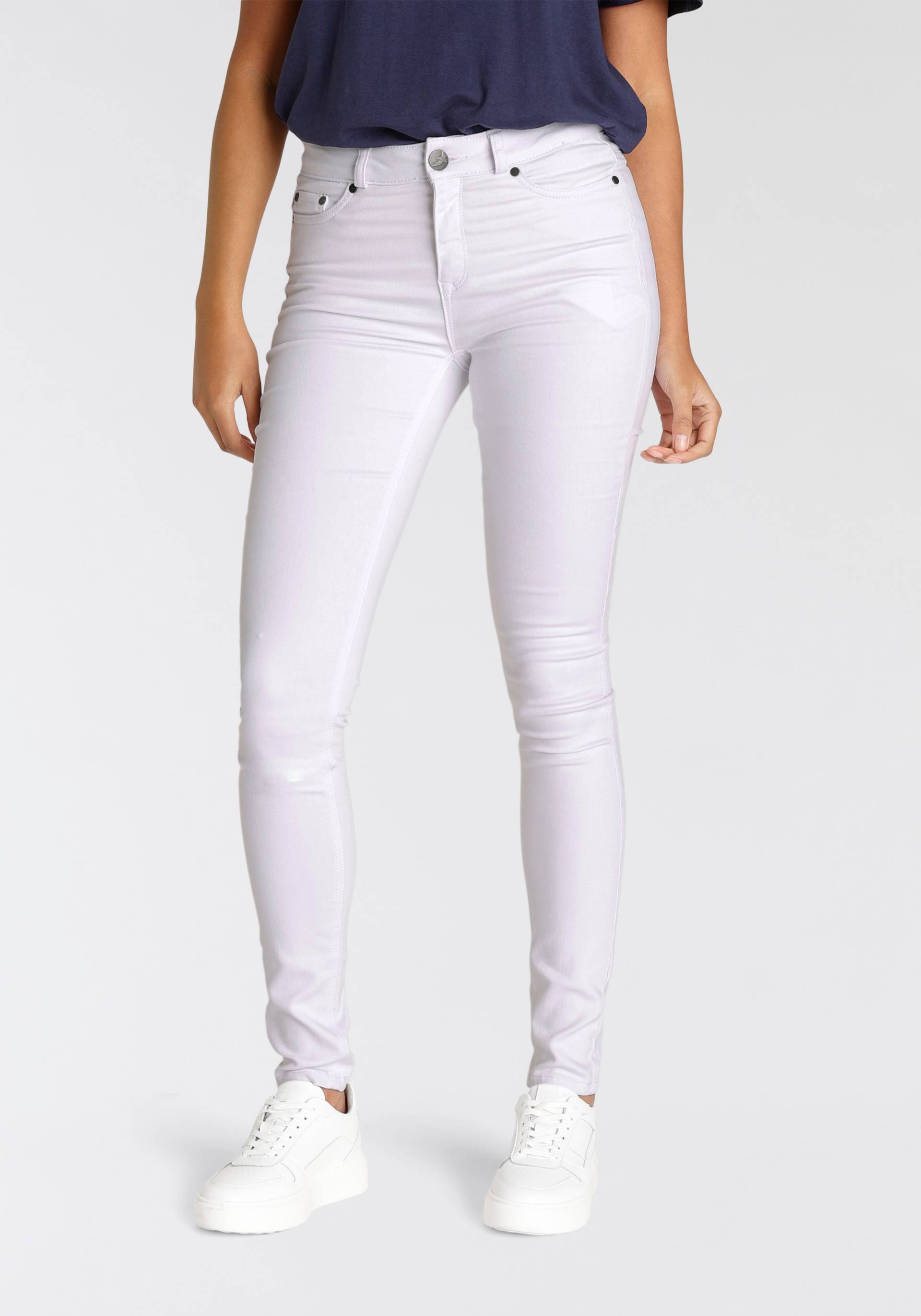 Arizona Skinny-fit-Jeans »Ultra Soft«, hohe Leibhöhe, lang, aus Baumwolle, Polyester und Elasthan Arizona Skinny-fit-Jeans »Ultra Soft«, hohe Leibhöhe, lang, aus Baumwolle, Polyester und Elasthan von Arizona