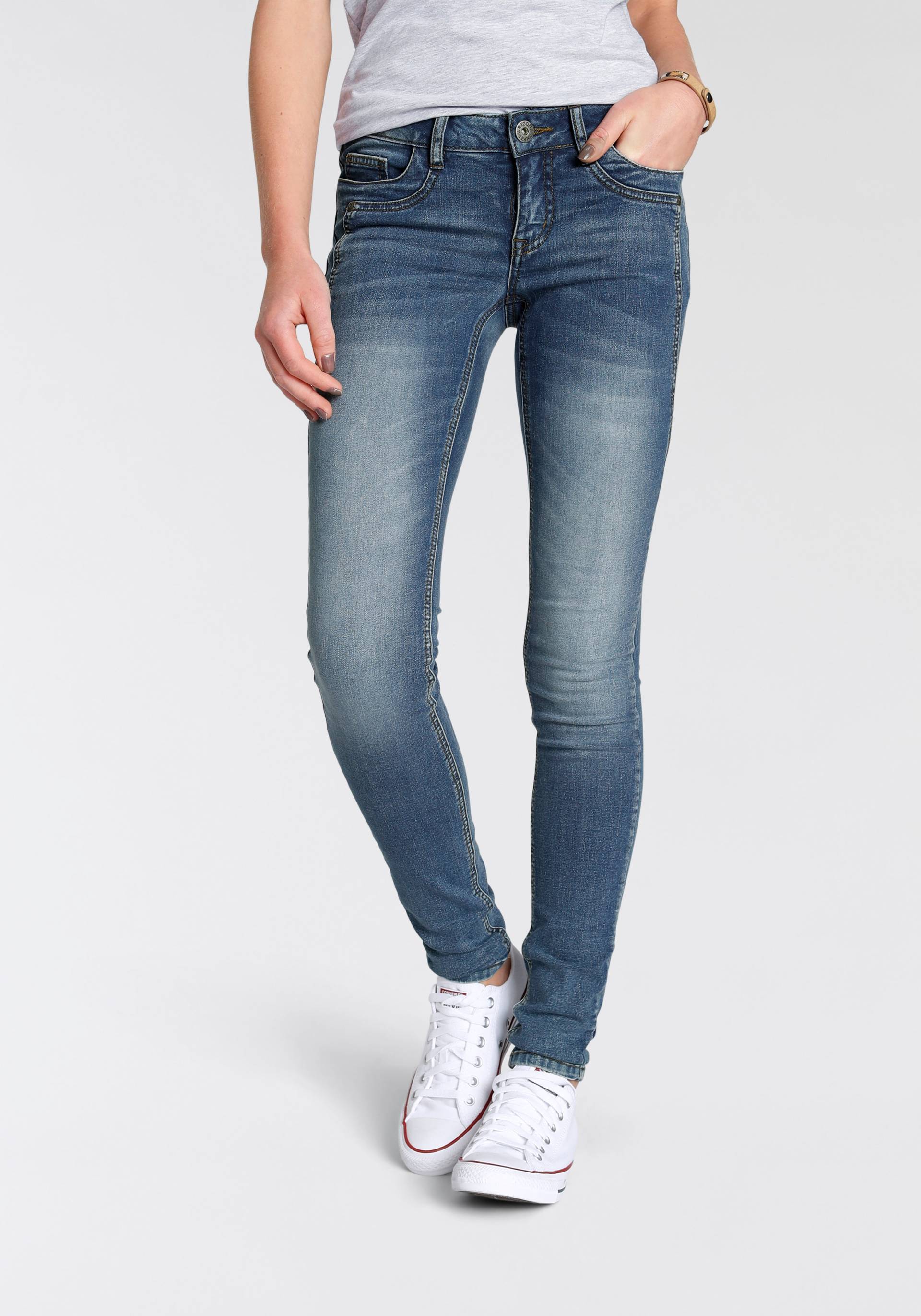 Arizona Skinny-fit-Jeans »mit Keileinsätzen«, Low Waist von Arizona