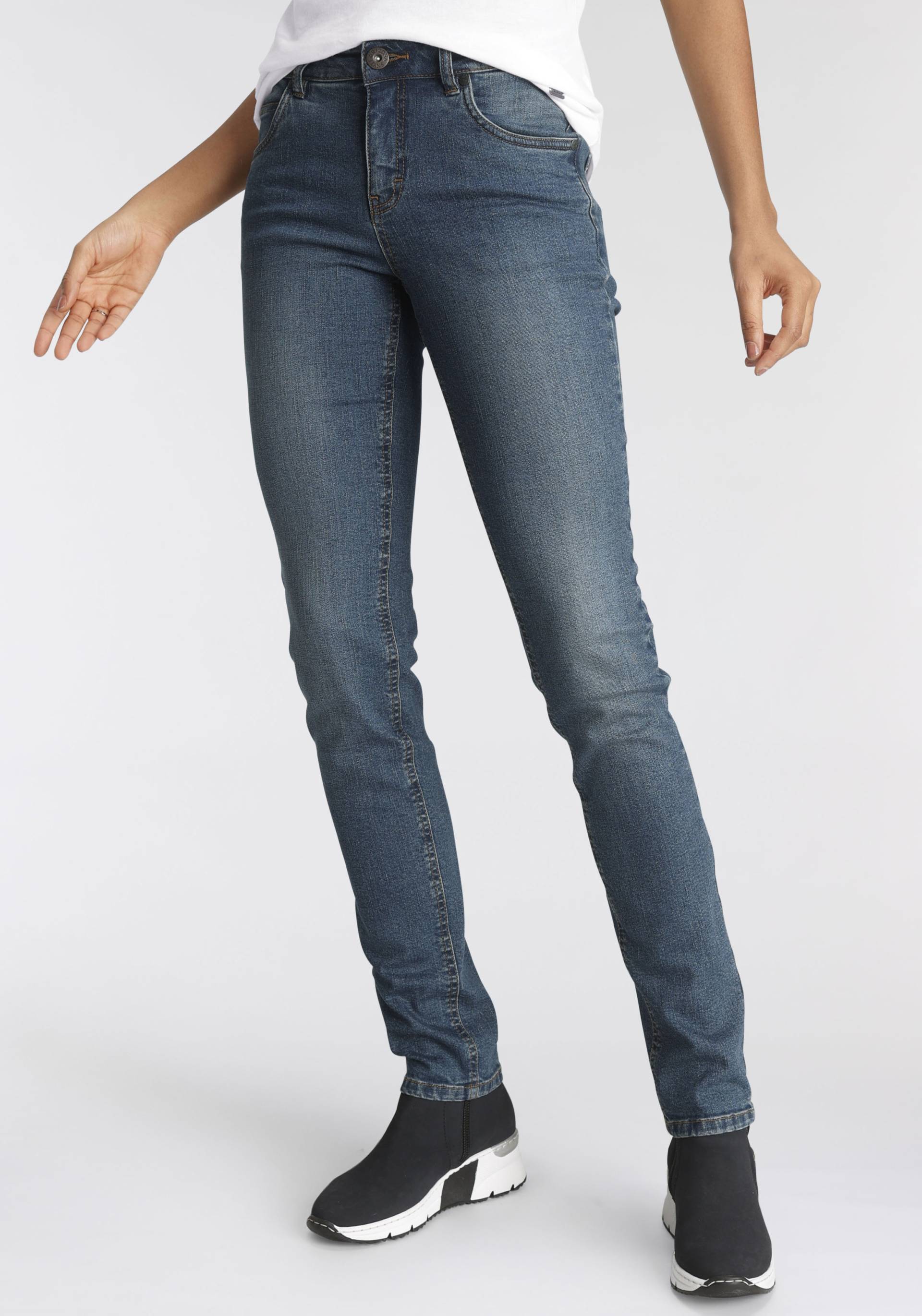 Arizona Slim-fit-Jeans »Bund mit seitlichem Gummizugeinsatz«, schmale Passform, Röhrenjeans, Used-Waschung, hohe Leibhöhe Arizona Slim-fit-Jeans »Bund mit seitlichem Gummizugeinsatz«, schmale Passform, Röhrenjeans, Used-Waschung, hohe Leibhöhe von Arizona