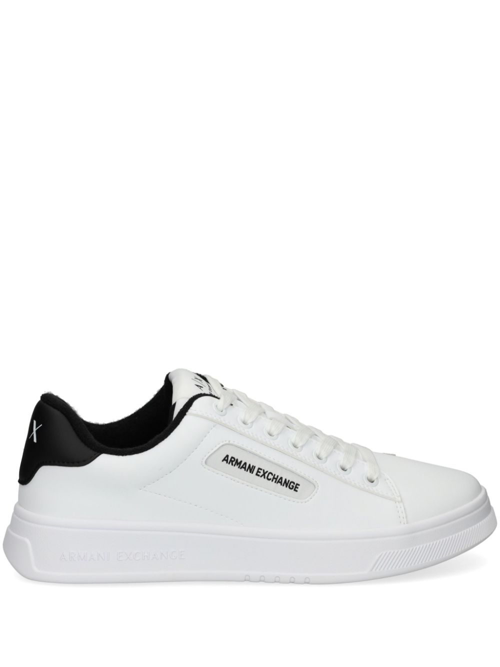 Armani Exchange embroidered-logo sneakers - White von Armani Exchange