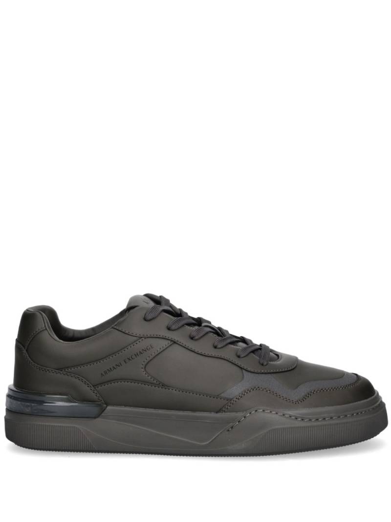 Armani Exchange faux-leather sneakers - Green von Armani Exchange