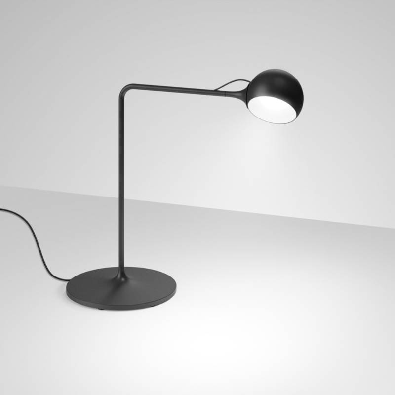 Ixa Table LED Tischleuchte, Farbe anthrazit von Artemide