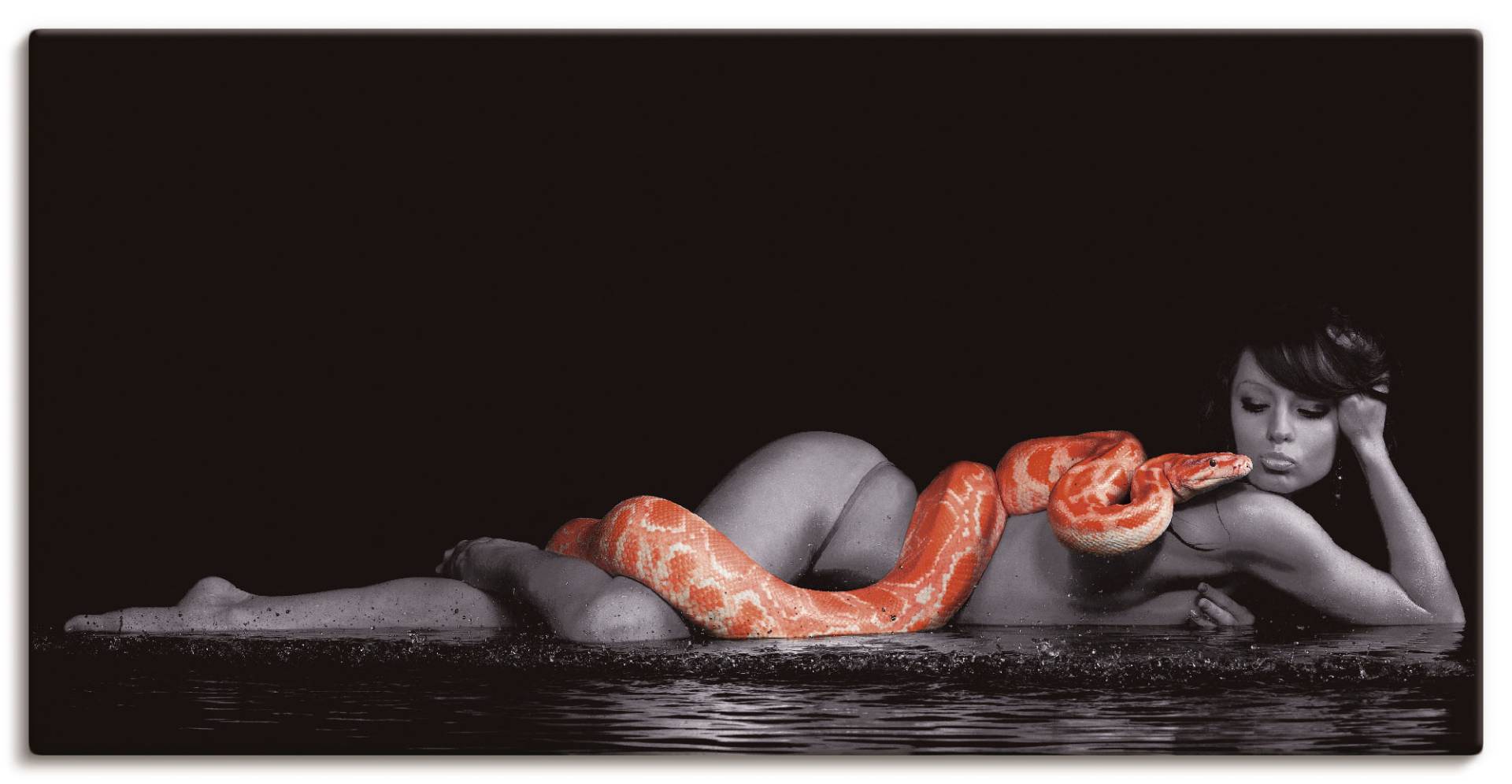 Artland Wandbild »Frau in Wasser liegend mit Python«, Frau, (1 St.), als Leinwandbild, Poster, Wandaufkleber in verschied. Grössen von Artland