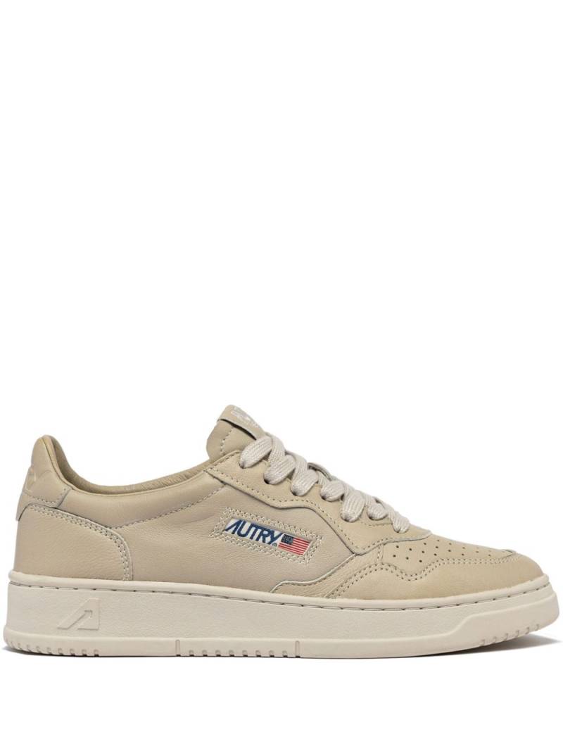 Autry Medalist Low sneakers - Neutrals von Autry