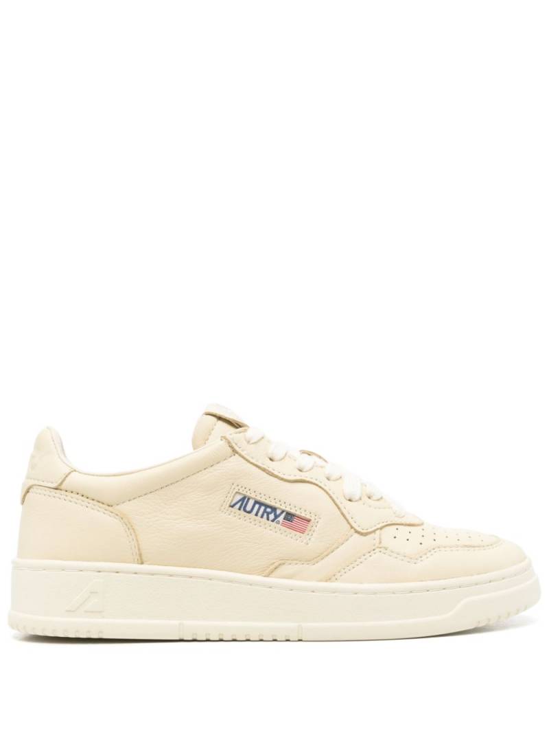 Autry Medalist sneakers - Neutrals von Autry