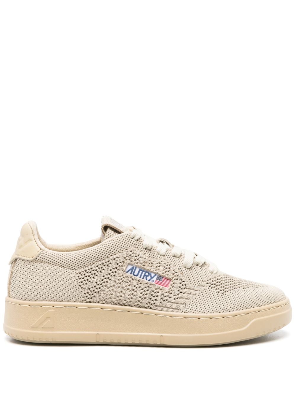 Autry logo-patch open-knit sneakers - Neutrals von Autry