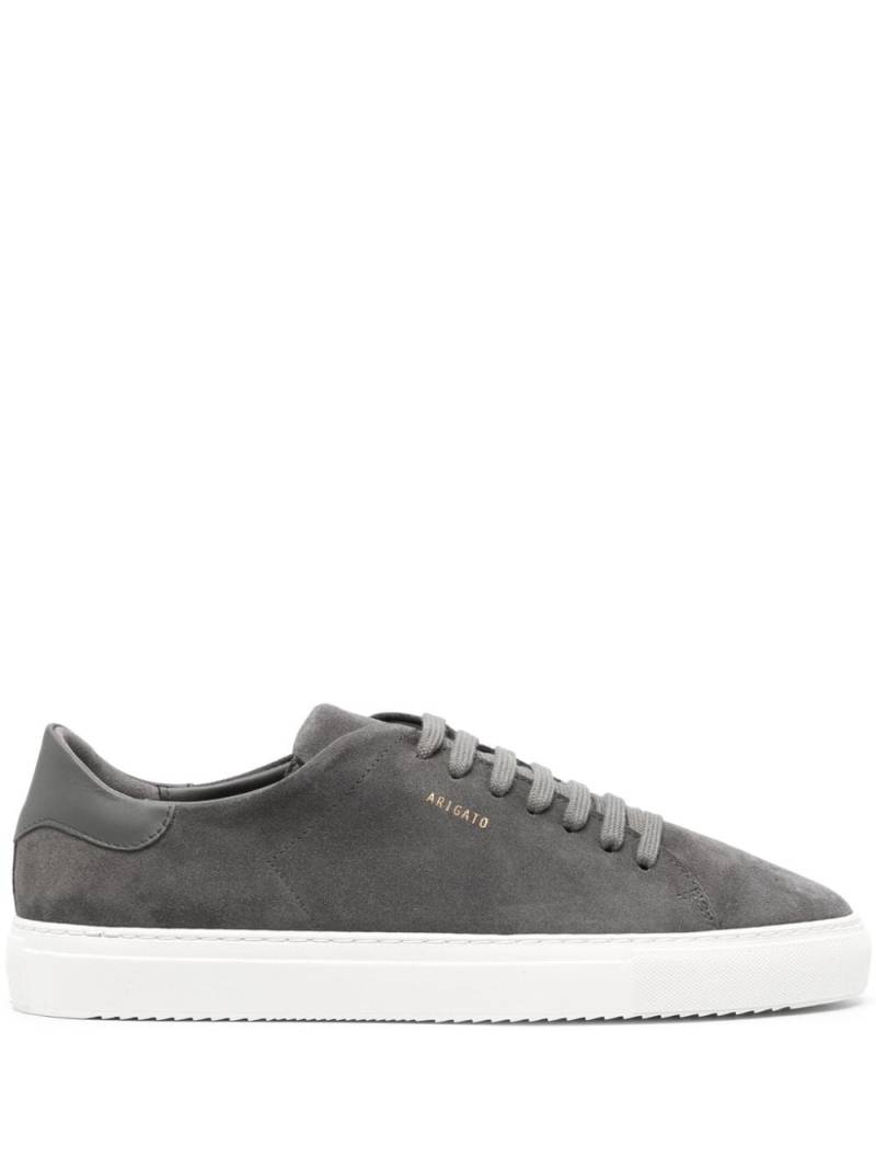 Axel Arigato Clean 90 suede sneakers - Grey von Axel Arigato